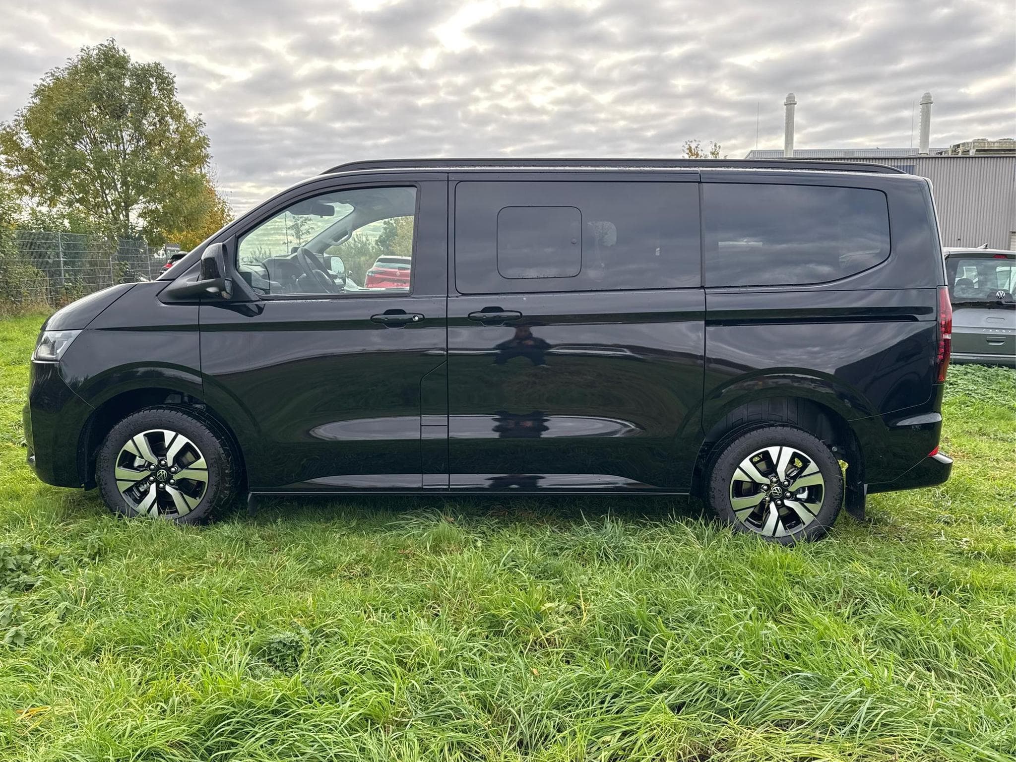VW T7 Kombi Kombi (2026) - Photo 9