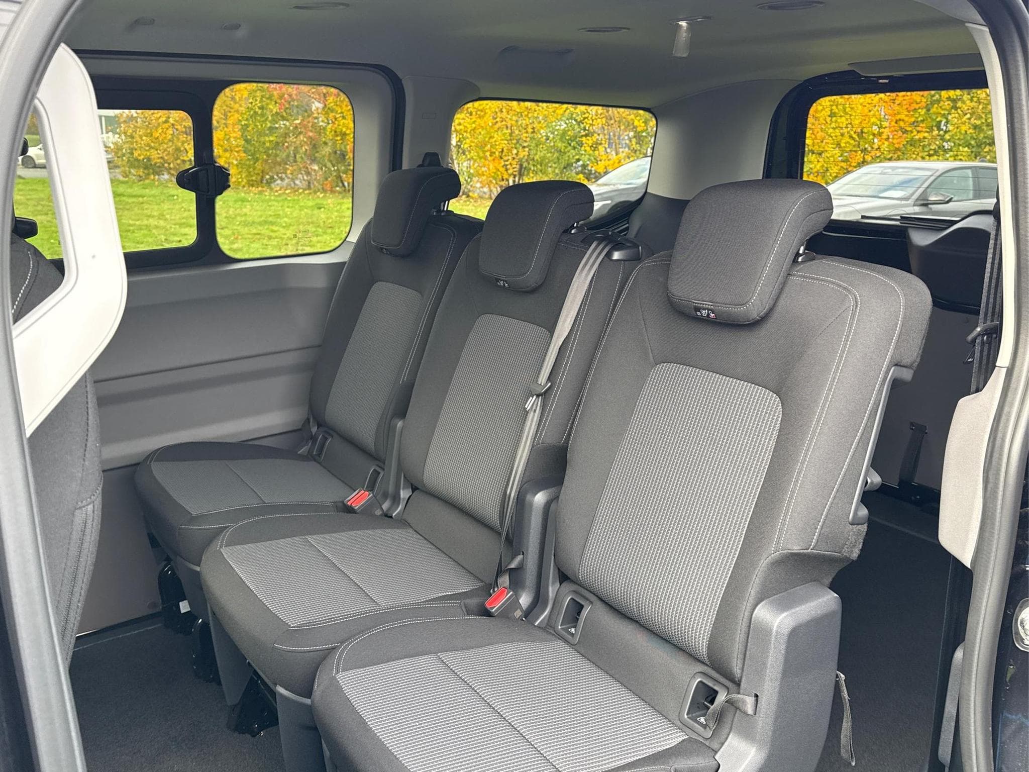 VW T7 Kombi Kombi (2026) - Photo 11