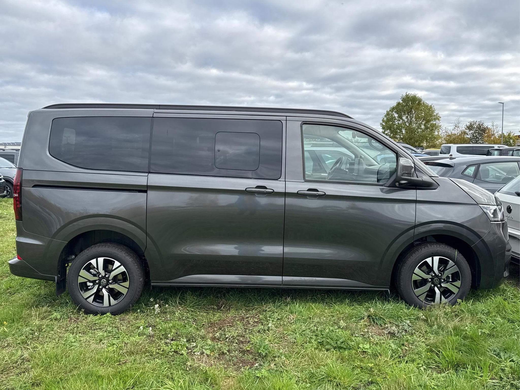 VW T7 Kombi Kombi (2026) - Photo 3