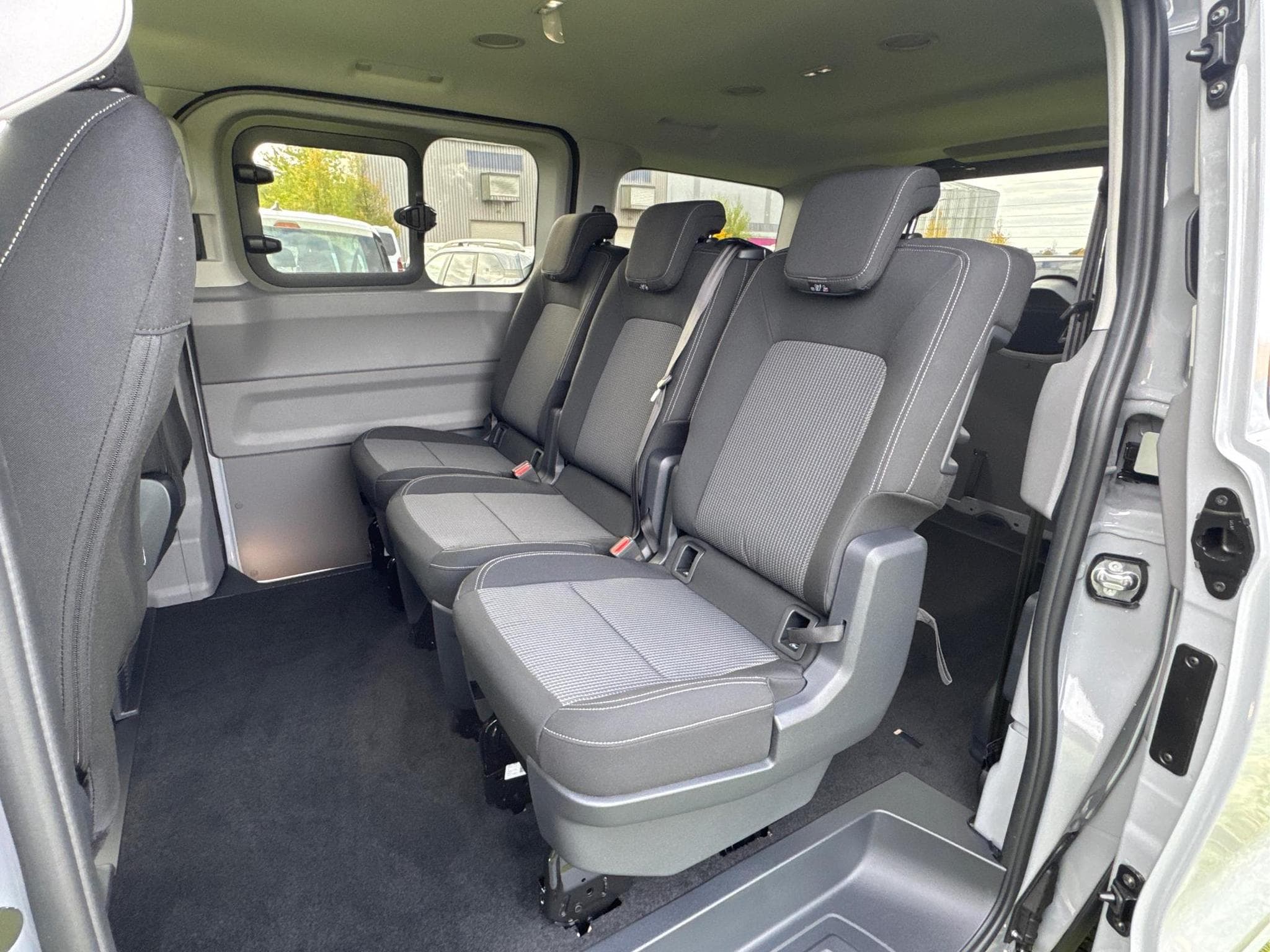 VW T7 Kombi Kombi (2026) - Photo 12