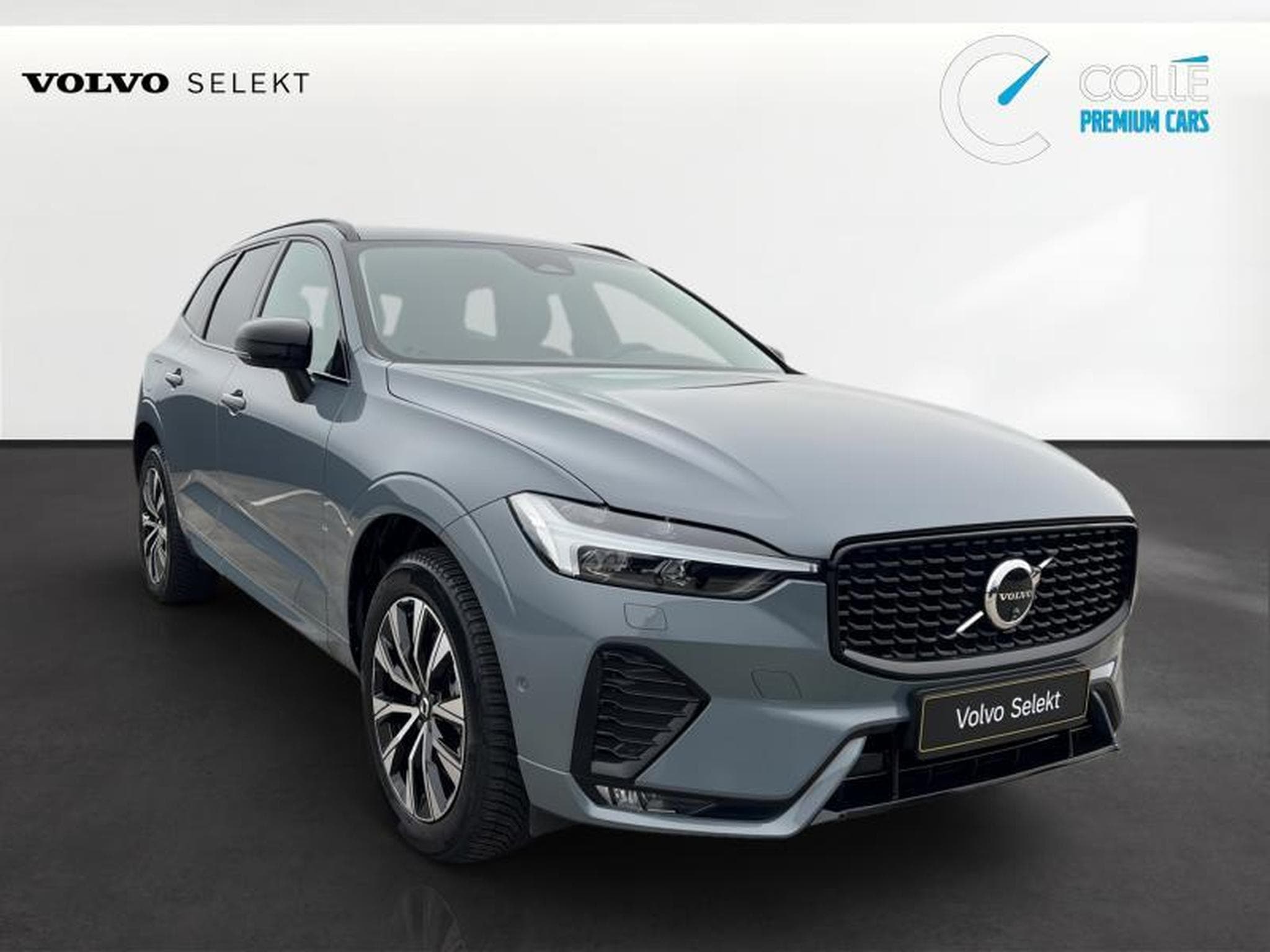 Volvo XC60 Plus Dark (2023) - Photo 3