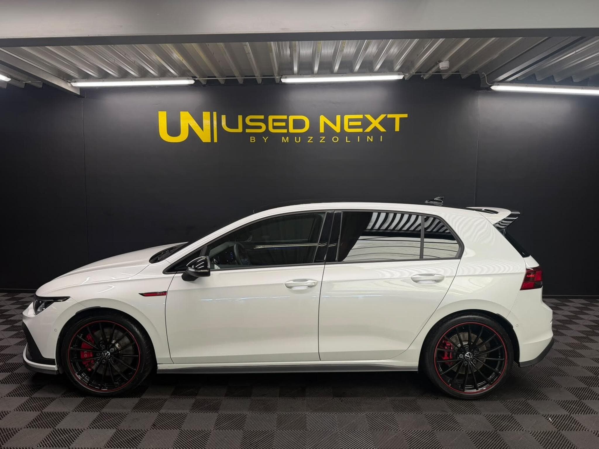 VW Golf GTI CLUBSPORT 2.0 TSI 301 CV DSG7 (2024) - Photo 5