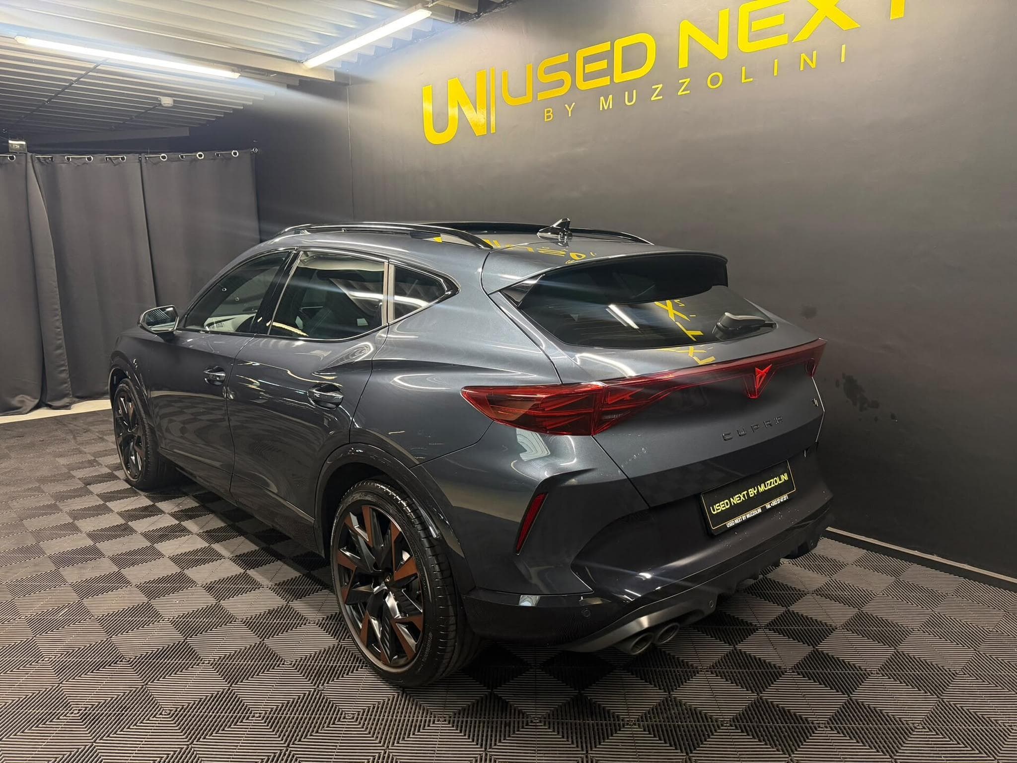 Cupra Formentor VZ 2.0 TSI 333cv HK/ 4X4/ DSG7 (2026) - Photo 6