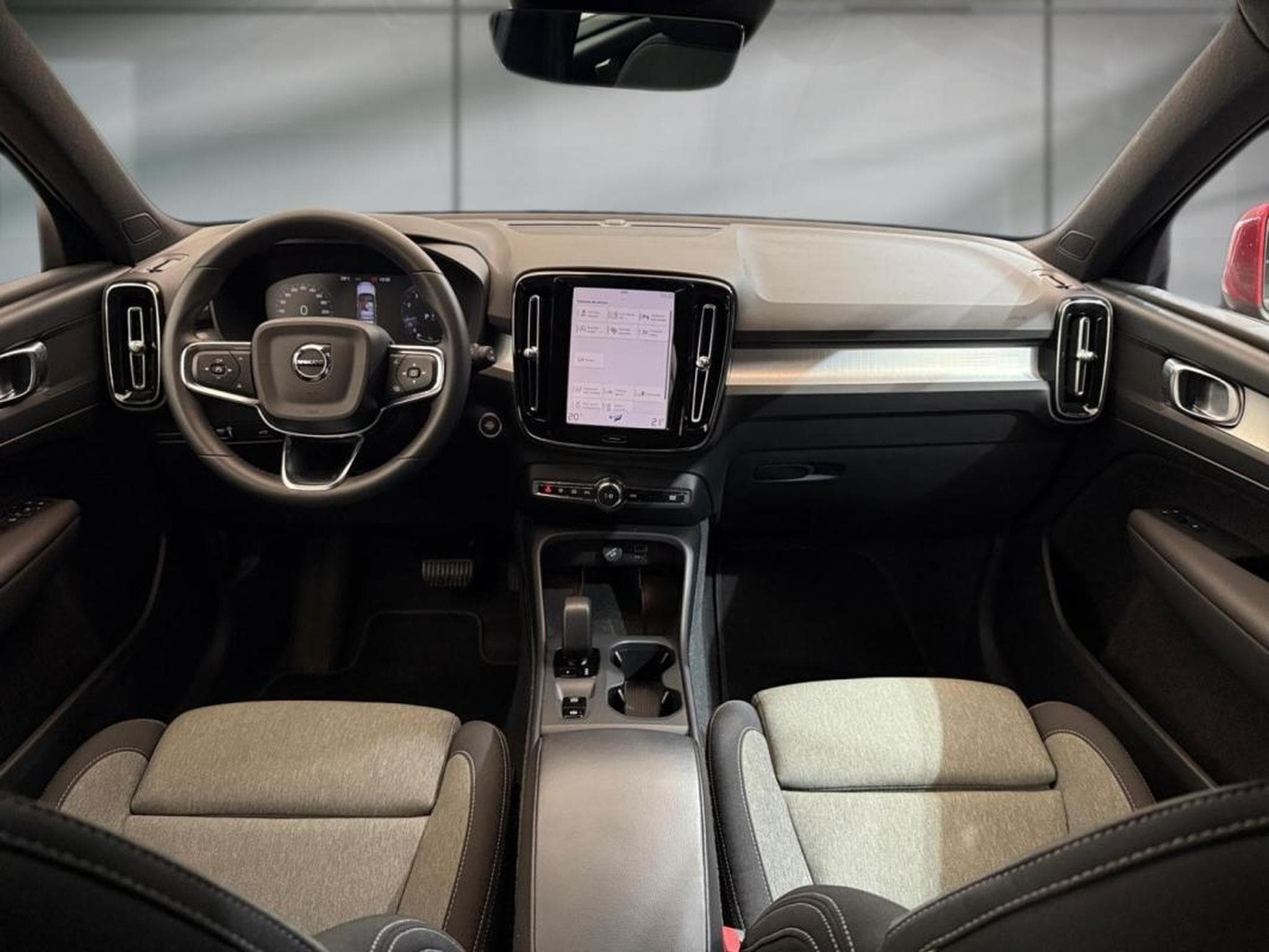 Volvo XC40 -44% 1.5 129ch Core (2024) - Photo 7