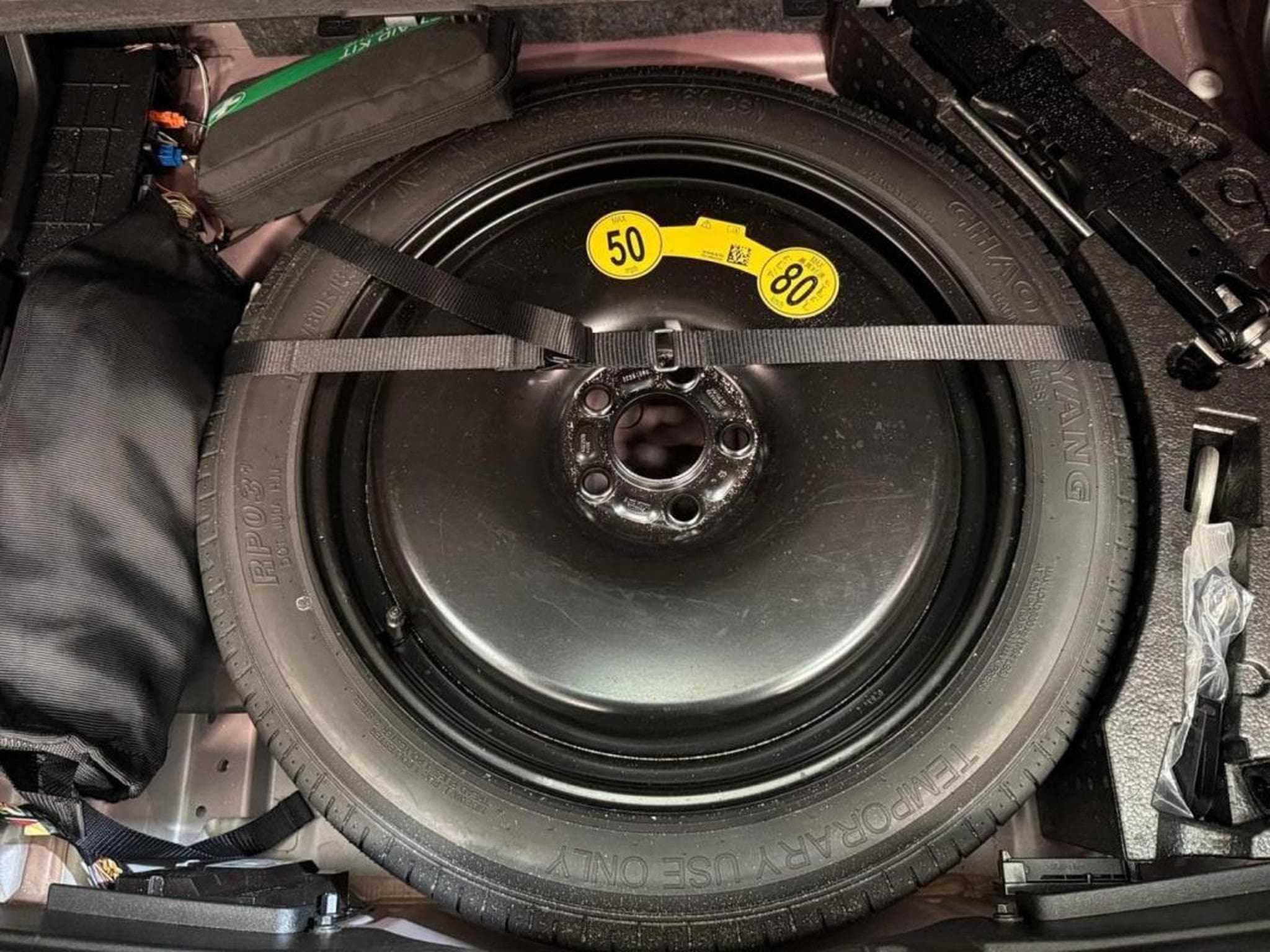 Volvo XC40 -44% 1.5 129ch Core (2024) - Photo 19