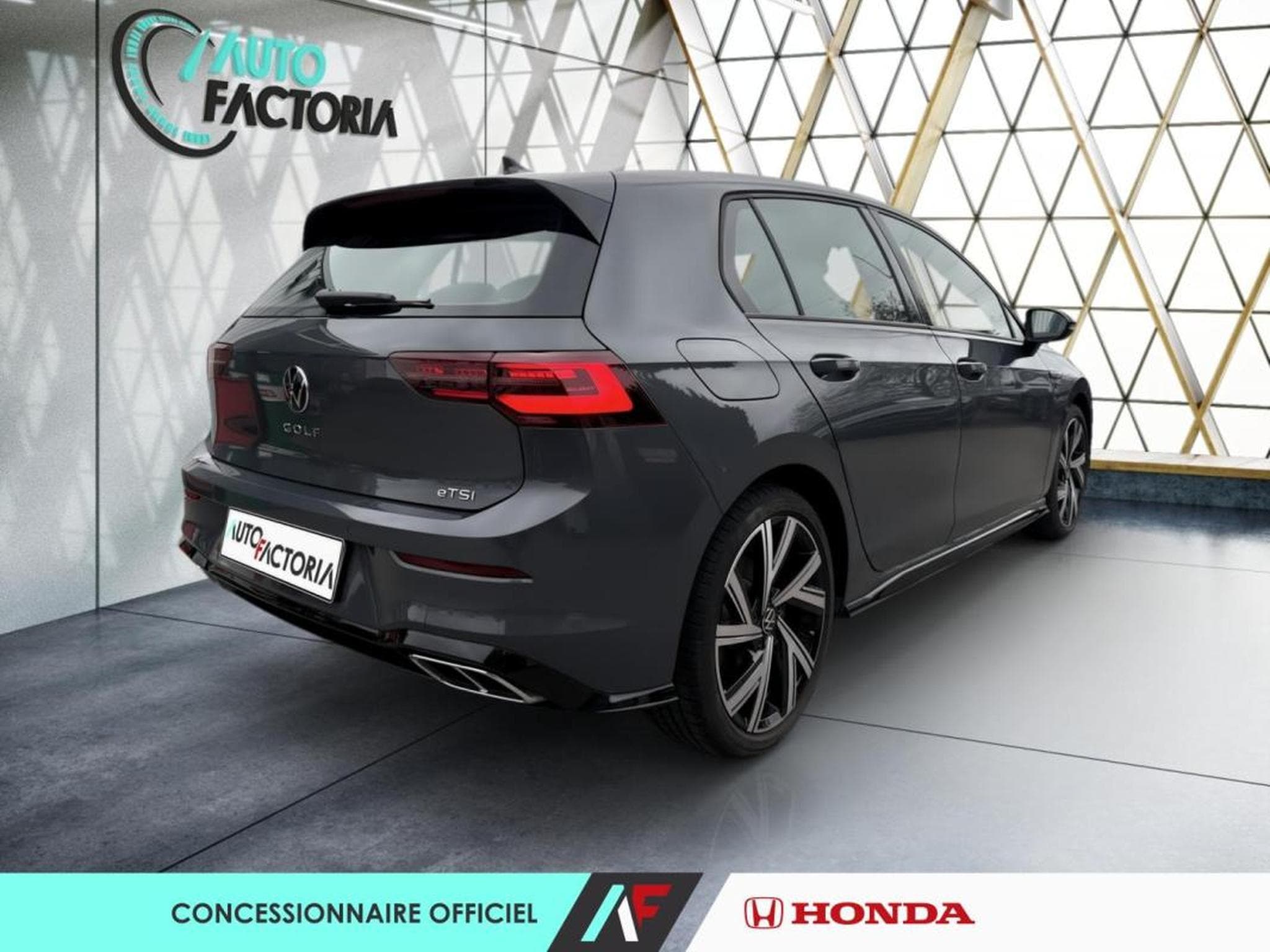 VW Golf -30% VIII 1.5 eTSI R-Line 150Ch (2024) - Photo 5