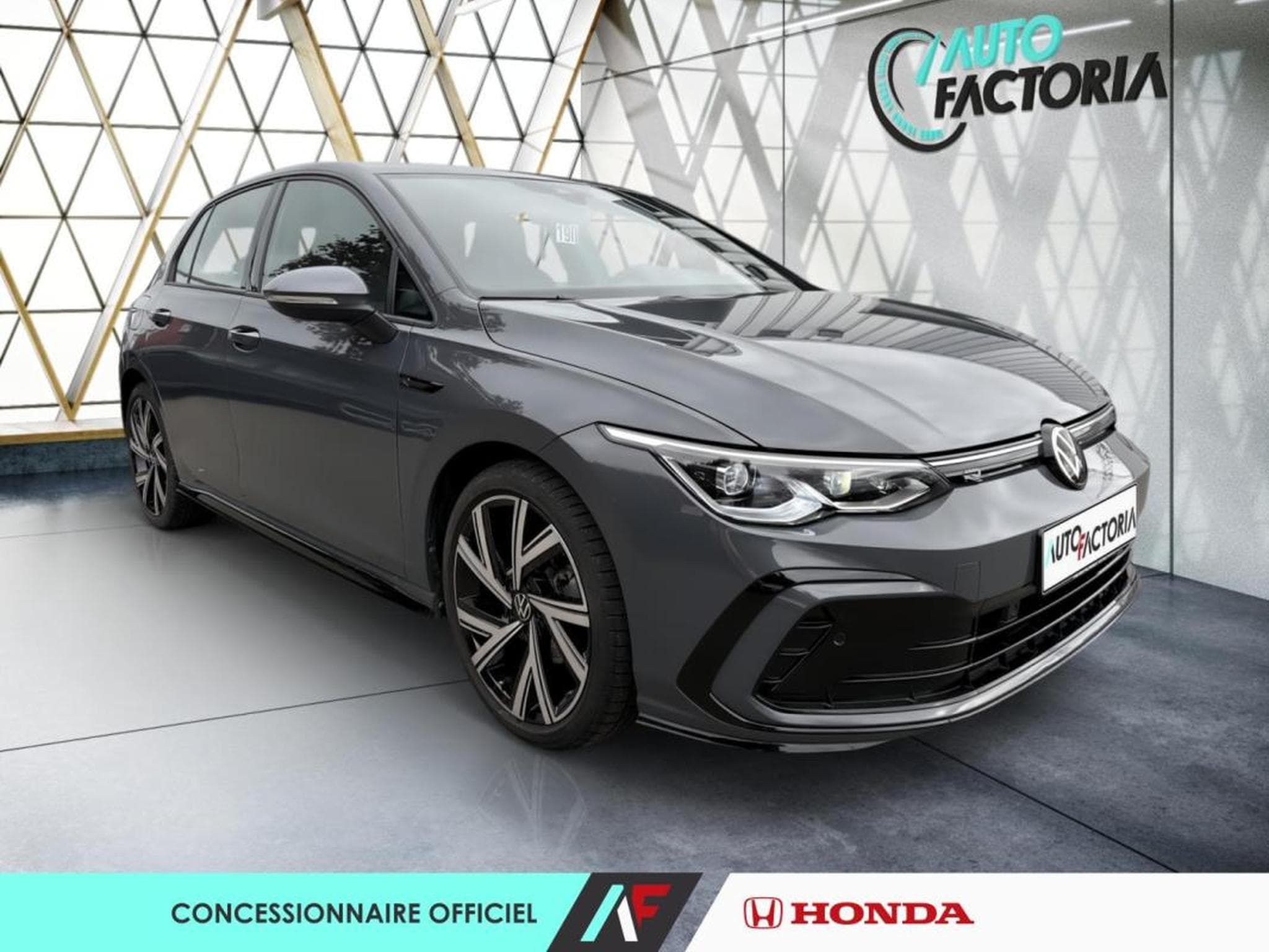 VW Golf -30% VIII 1.5 eTSI R-Line 150Ch (2024) - Photo 7