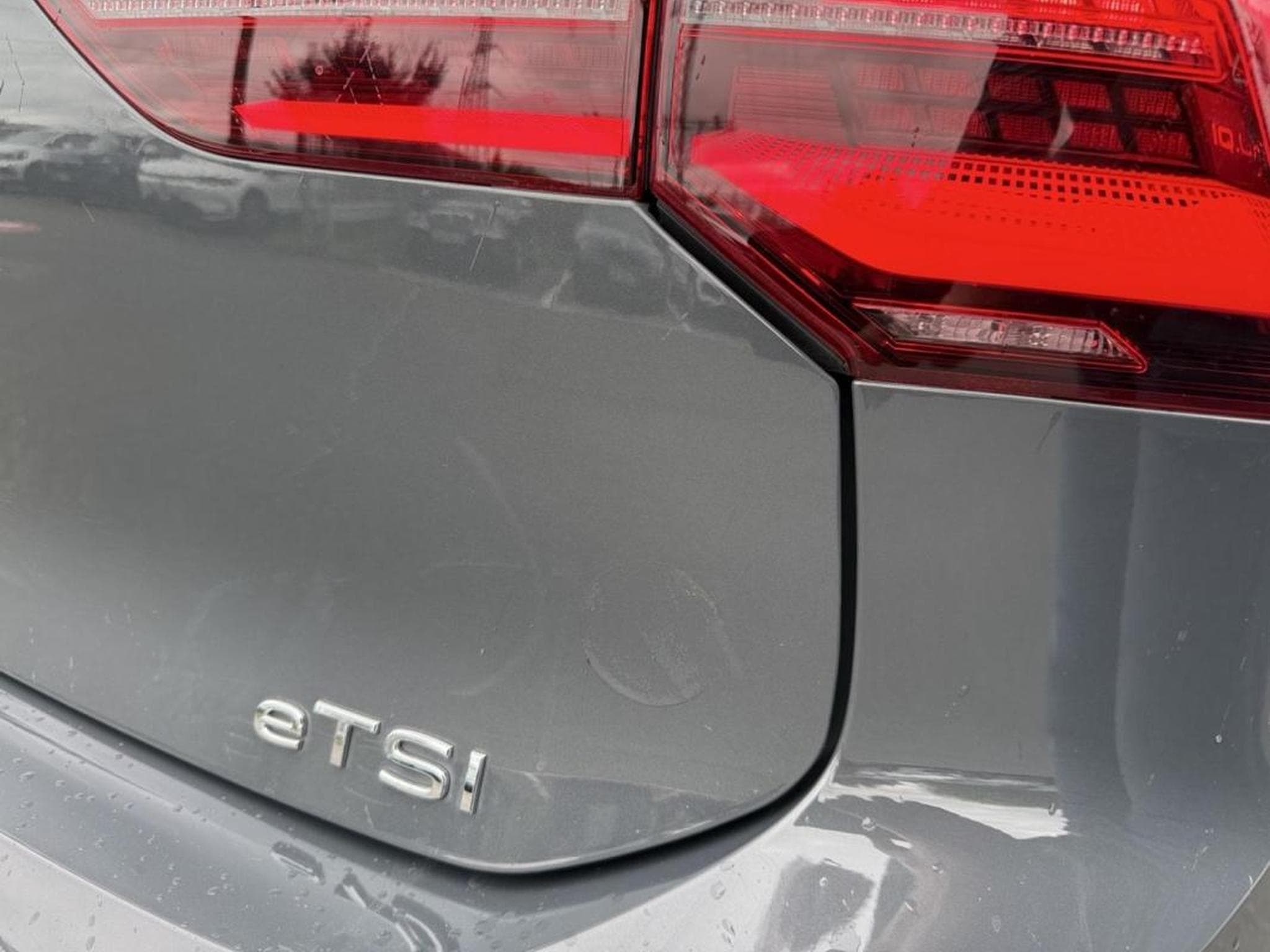 VW Golf -30% VIII 1.5 eTSI R-Line 150Ch (2024) - Photo 24