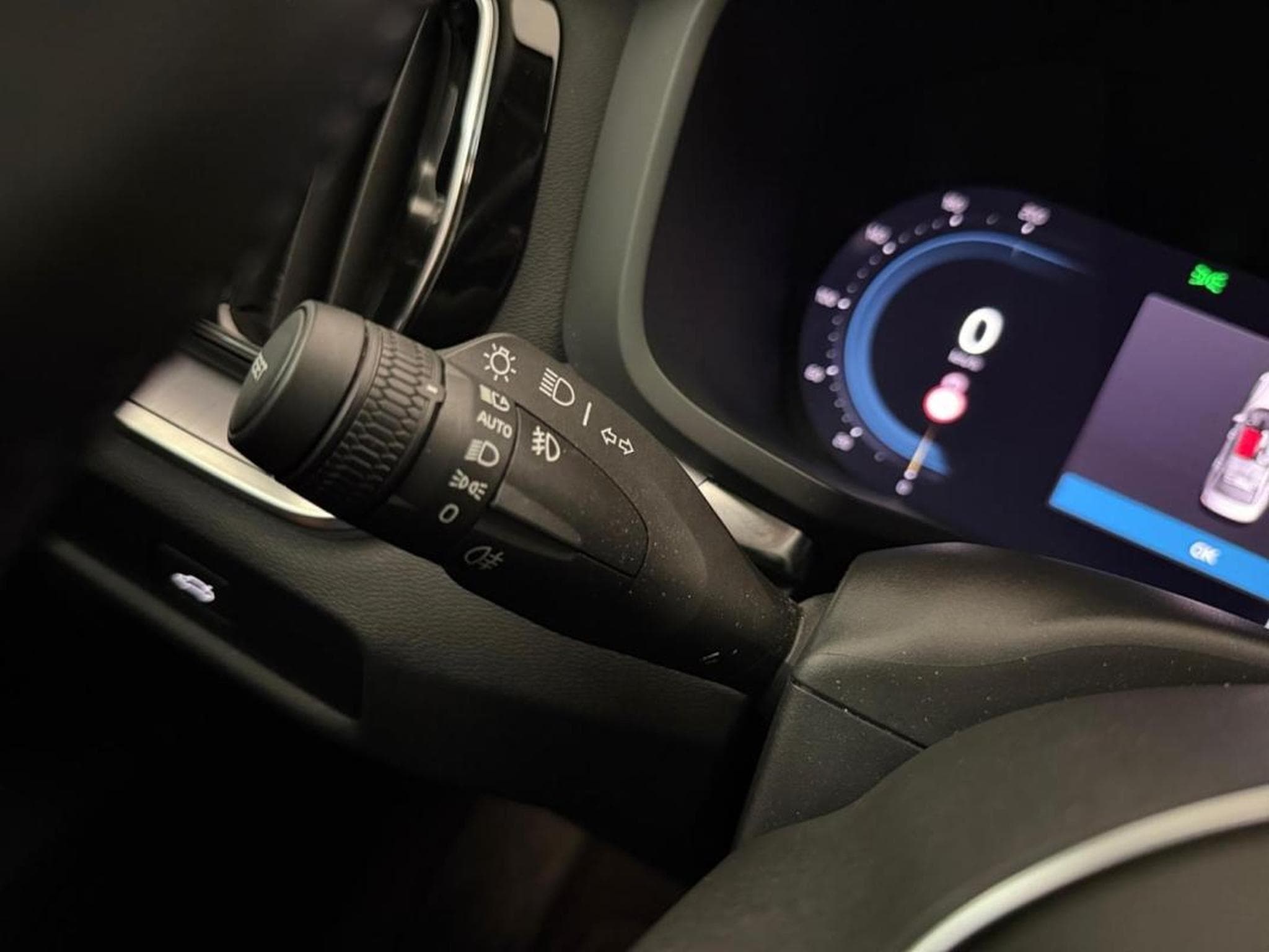 Volvo S60 -49% 2.0 MHEV 197ch Core (2024) - Photo 13
