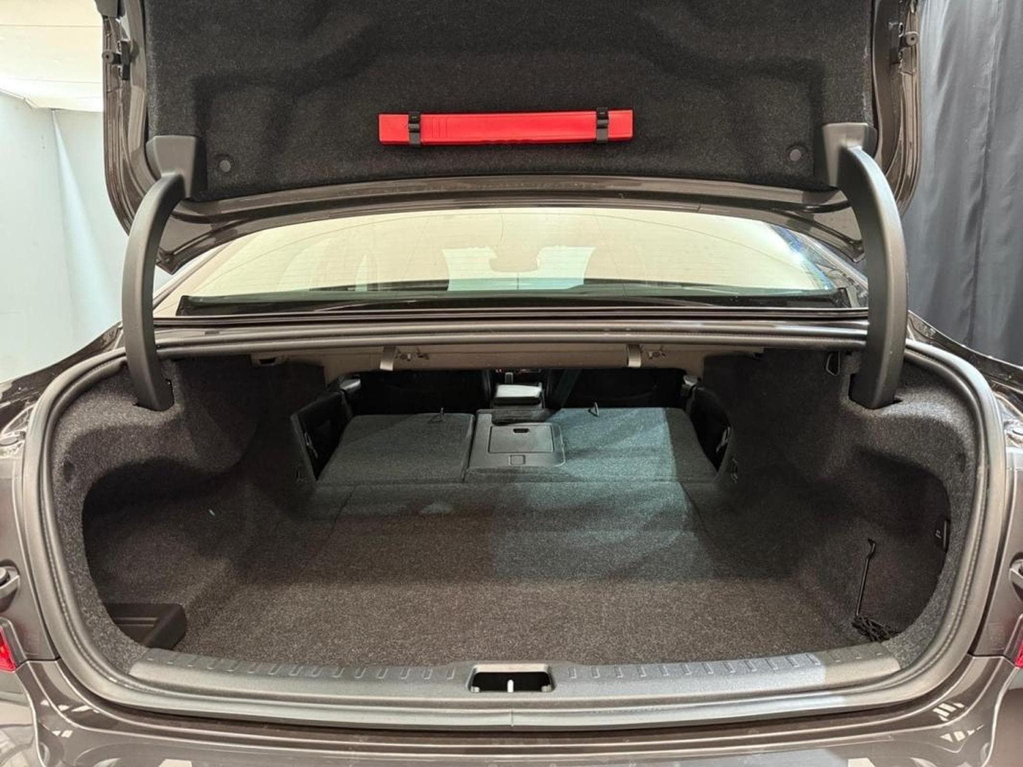 Volvo S60 -49% 2.0 MHEV 197ch Core (2024) - Photo 18