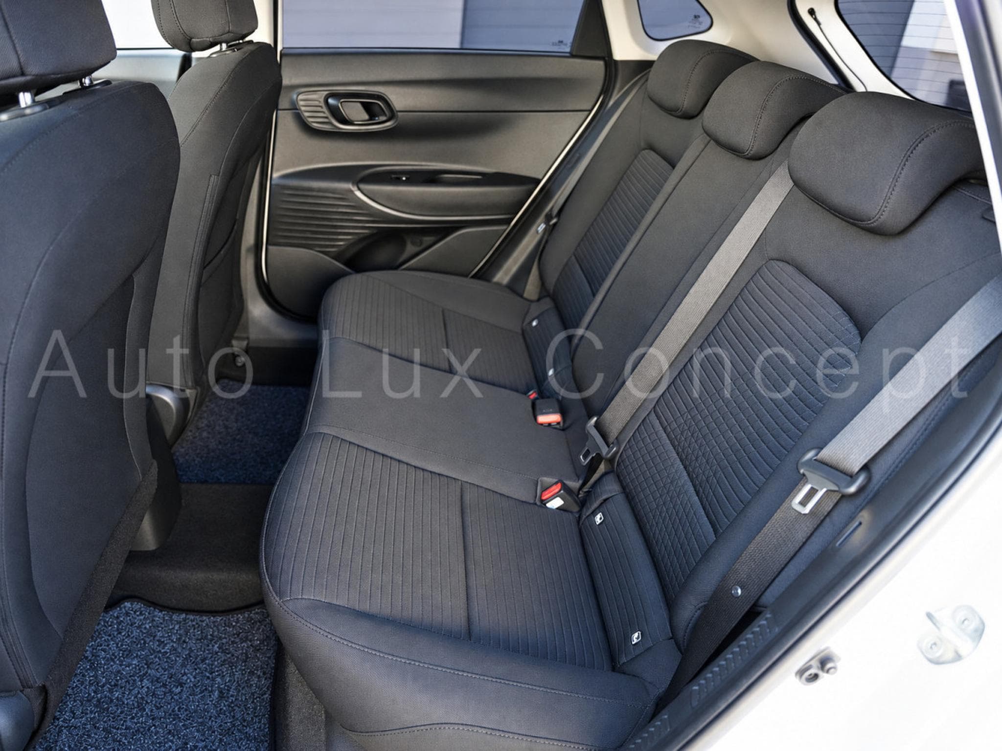 Hyundai i20 1.0 T-GDi 100 48V Hybrid TECHNO 6iMT (2021) - Photo 8