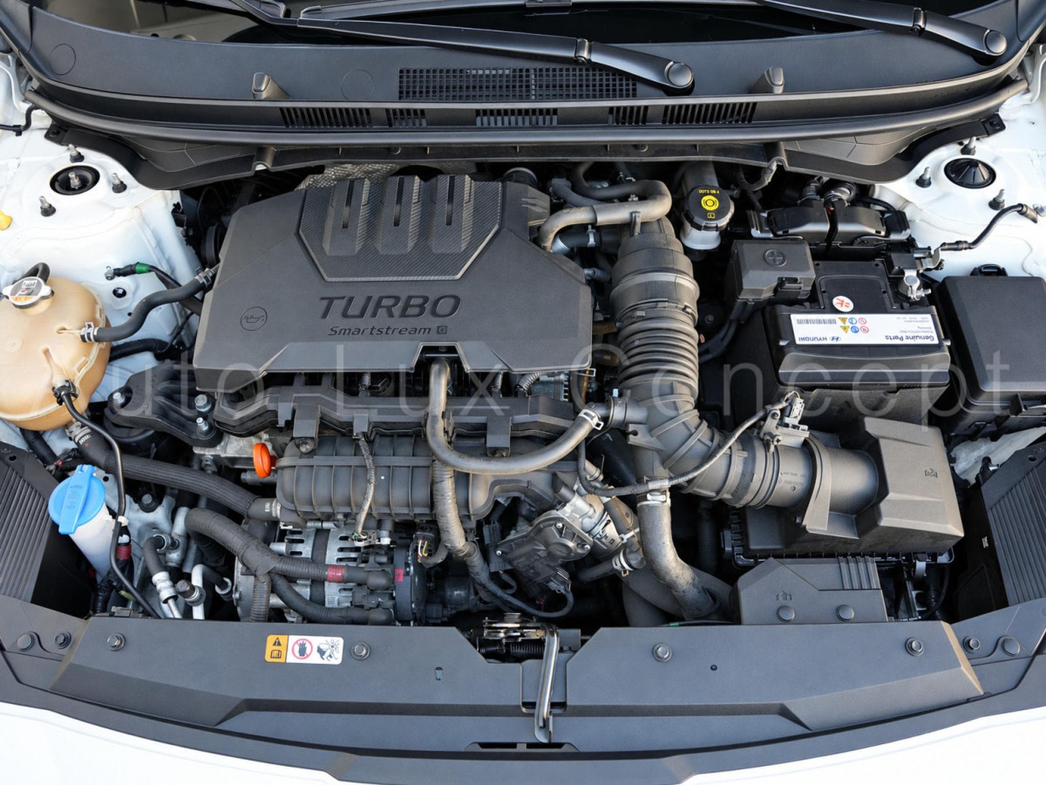 Hyundai i20 1.0 T-GDi 100 48V Hybrid TECHNO 6iMT (2021) - Photo 25