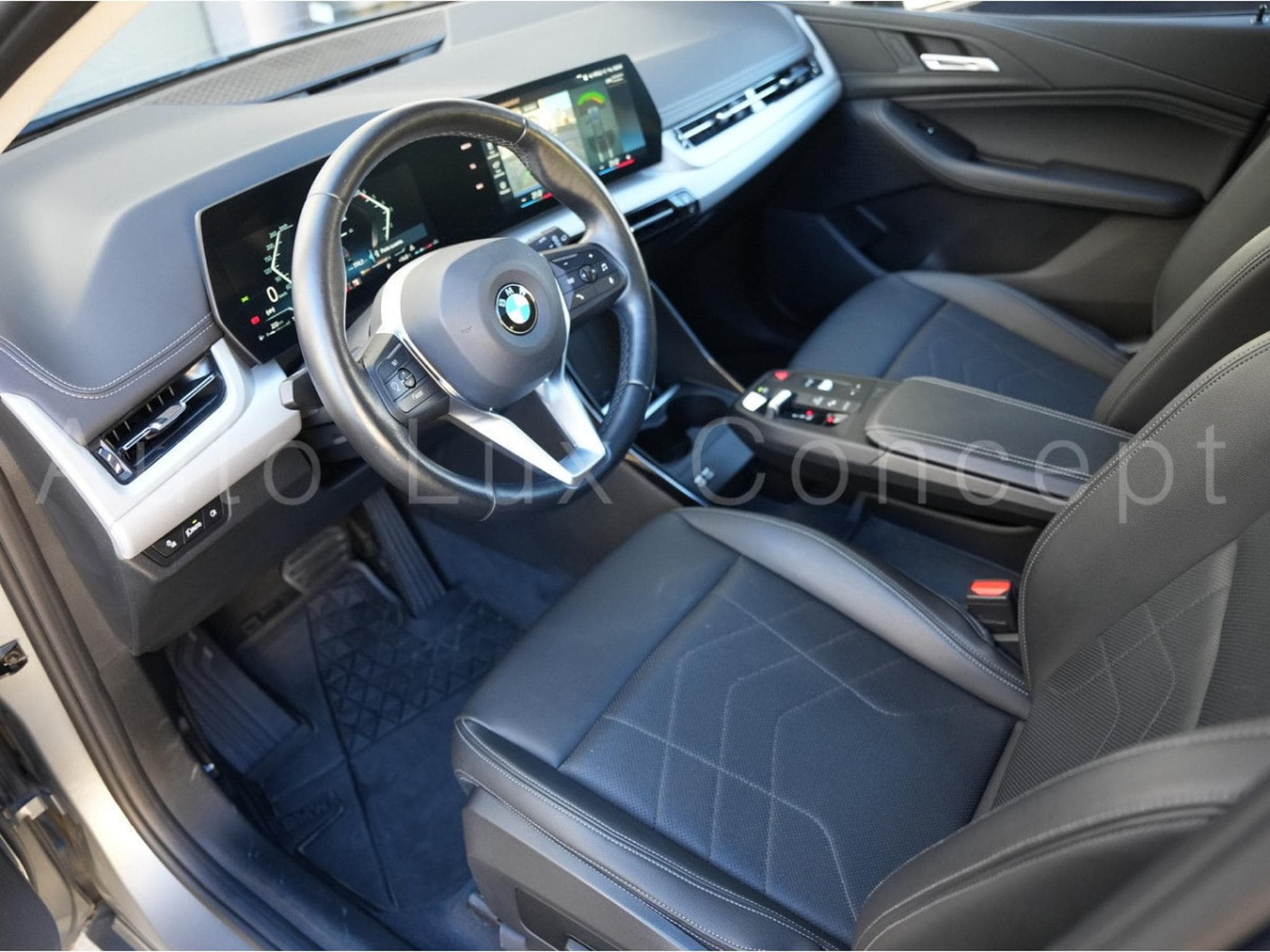 BMW 218 d Pack Premium (2022) - Photo 5