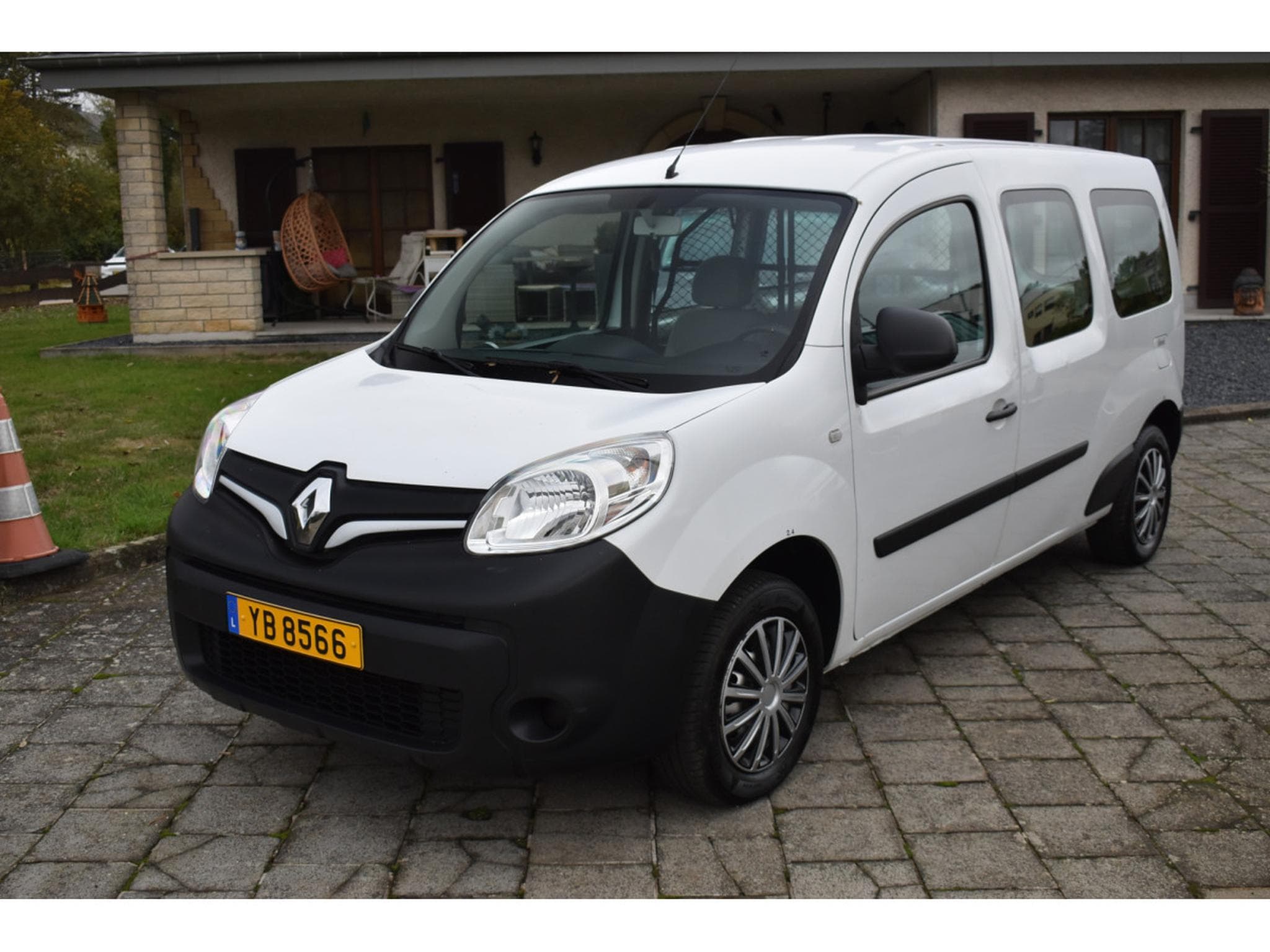 Renault Kangoo 1,5 DCI 95 Maxi (2020) - Photo 3