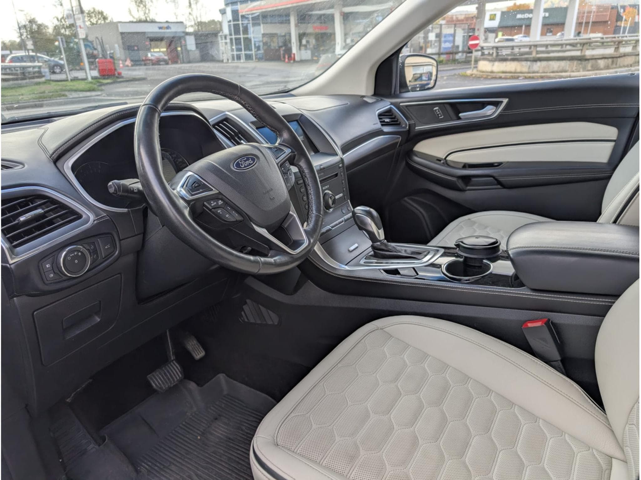 Ford Edge VIGNALE 210CV (2017) - Photo 8