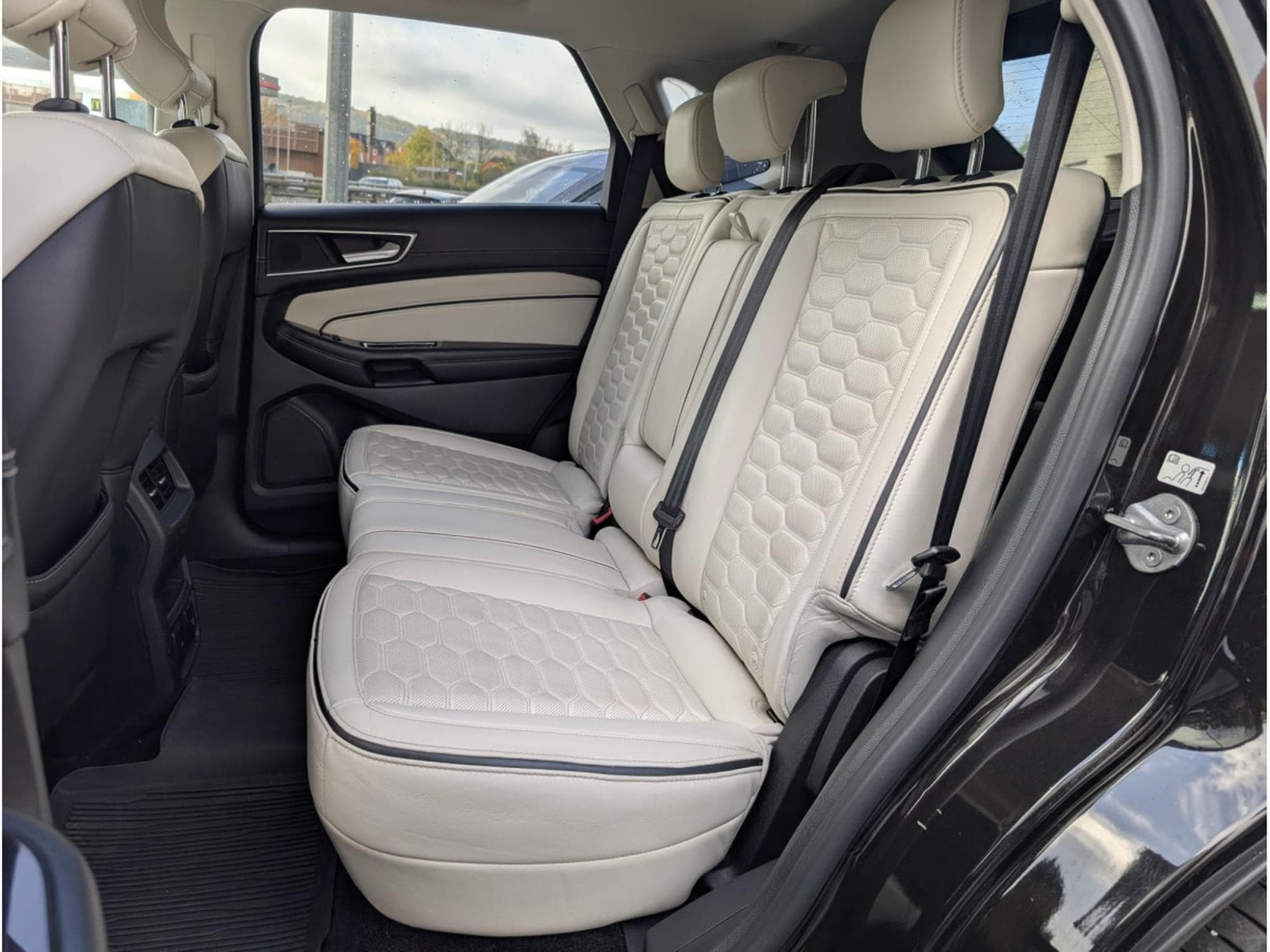 Ford Edge VIGNALE 210CV (2017) - Photo 9