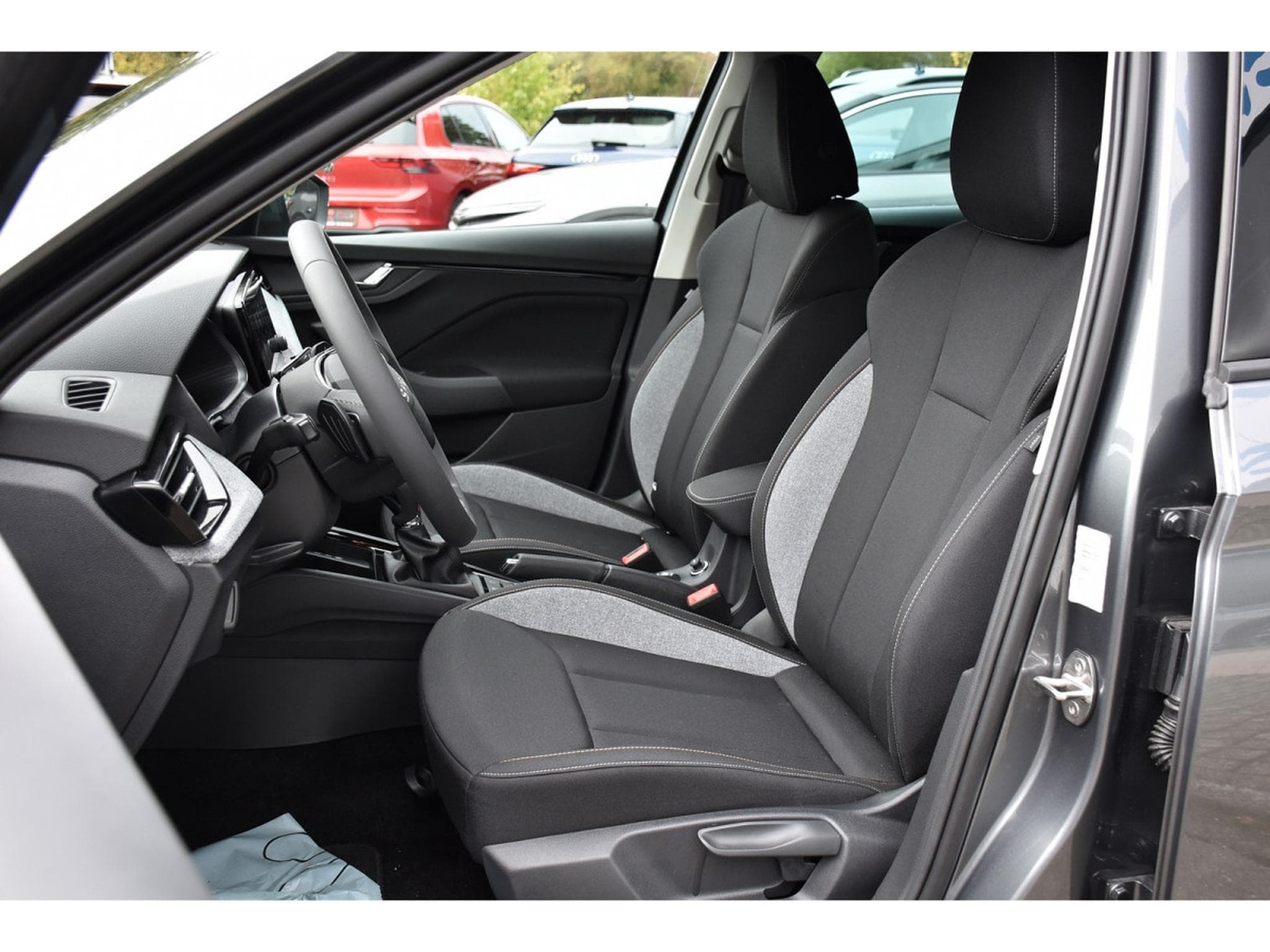Skoda Kamiq 1.0 TSI 115 Selection DSG CAM REGUL SMARTLINK NEUF (2026) - Foto 6
