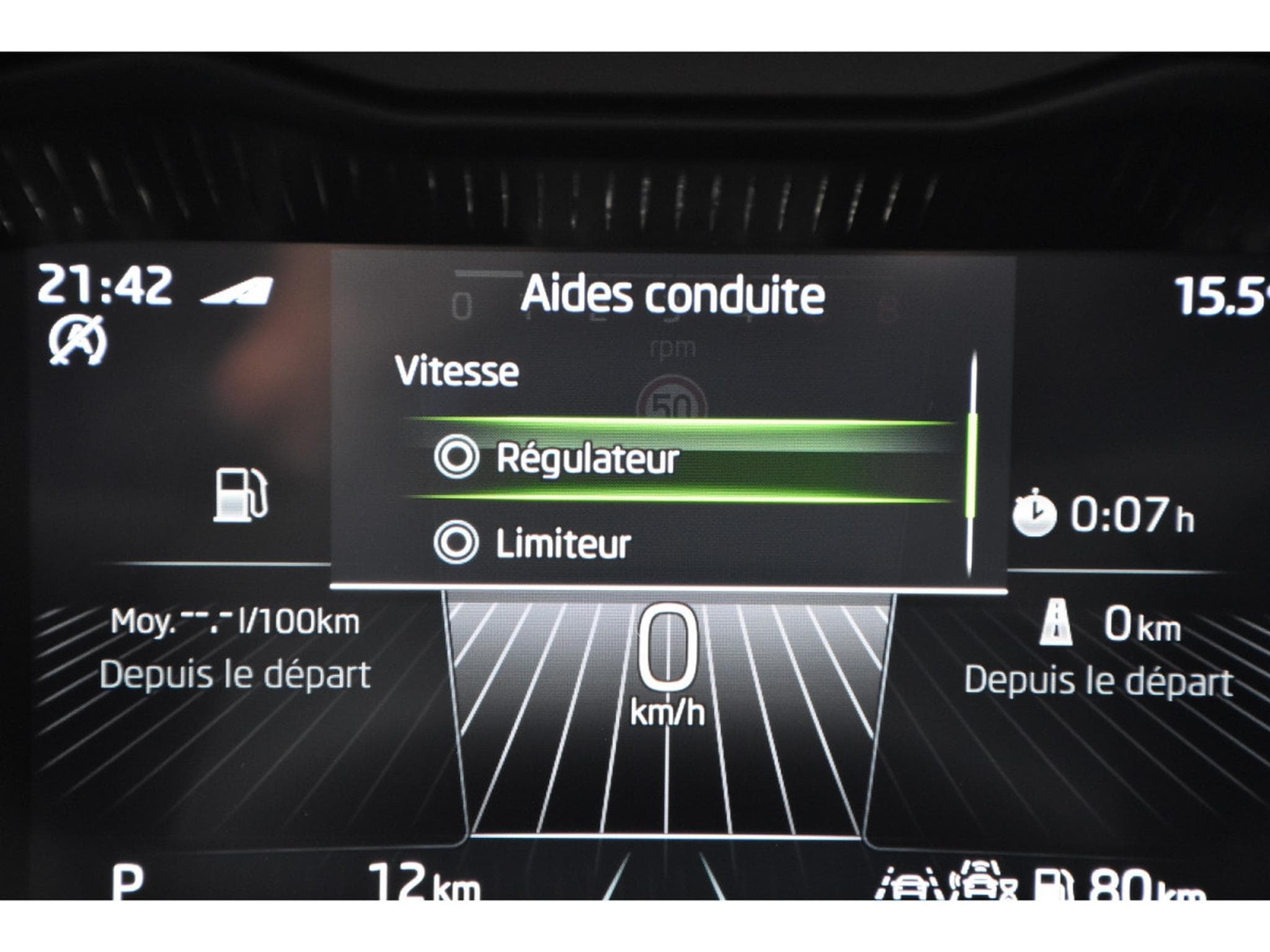 Skoda Kamiq 1.0 TSI 115 Selection DSG CAM REGUL SMARTLINK NEUF (2026) - Foto 17