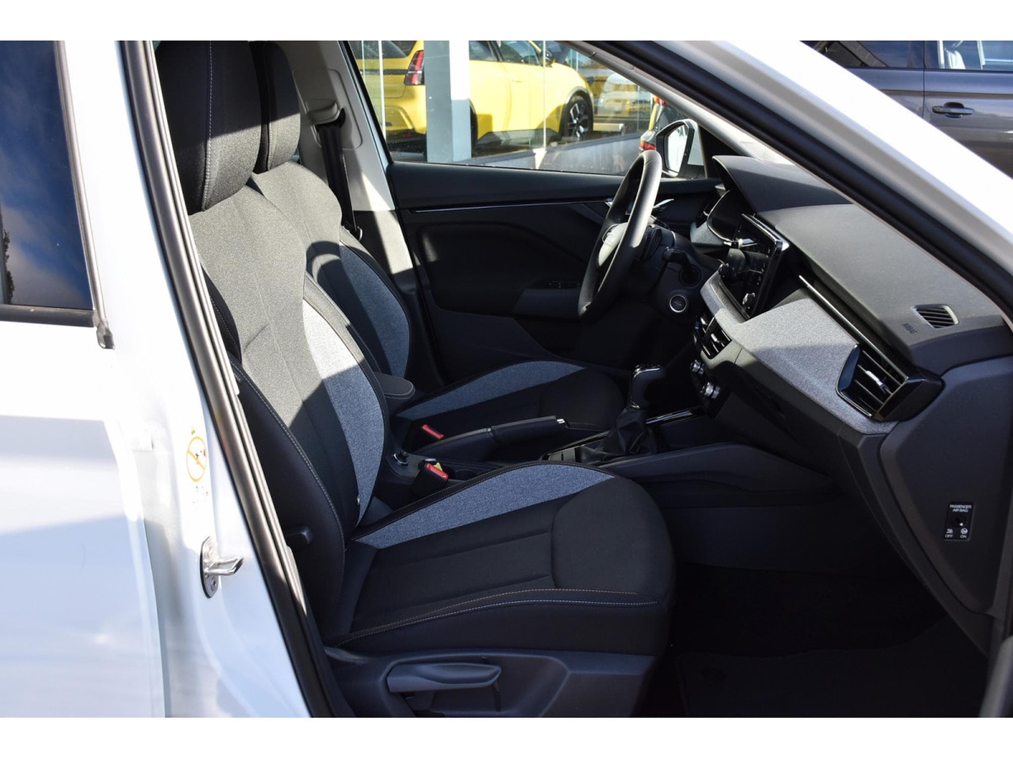 Skoda Kamiq 1.0 TSI 115 Selection DSG CAM REGUL SMARTLINK NEUF (2026) - Foto 7