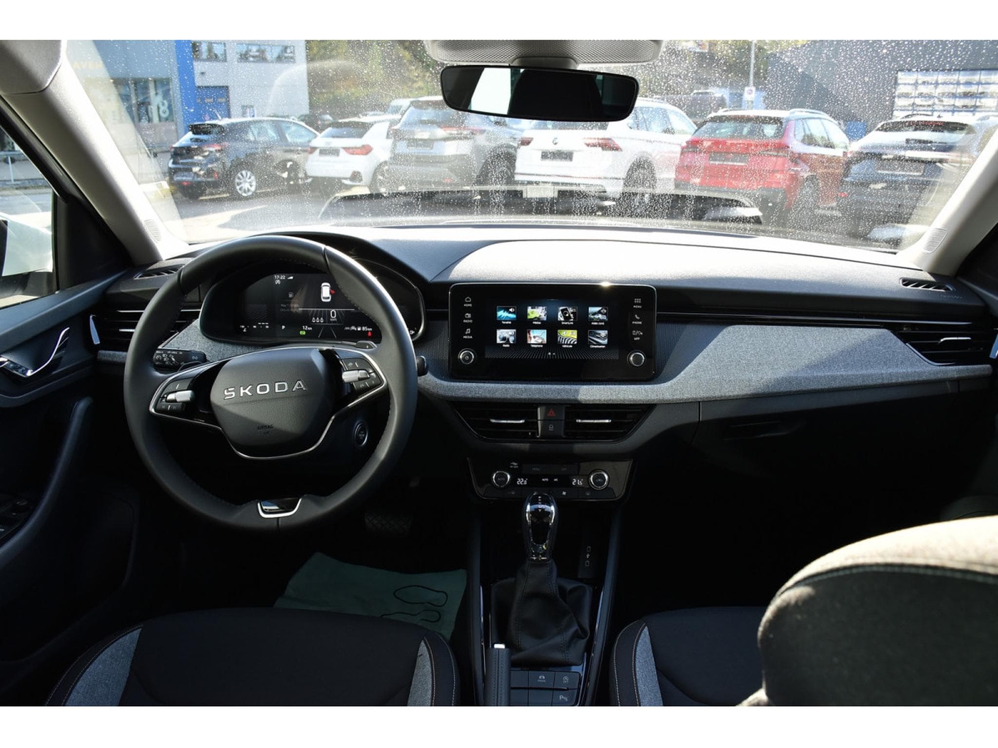 Skoda Kamiq 1.0 TSI 115 Selection DSG CAM REGUL SMARTLINK NEUF (2026) - Foto 9