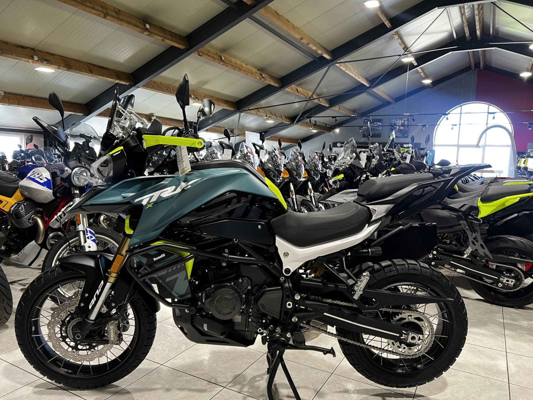 Benelli TRK 902 XPLORER (2026) - Photo 4