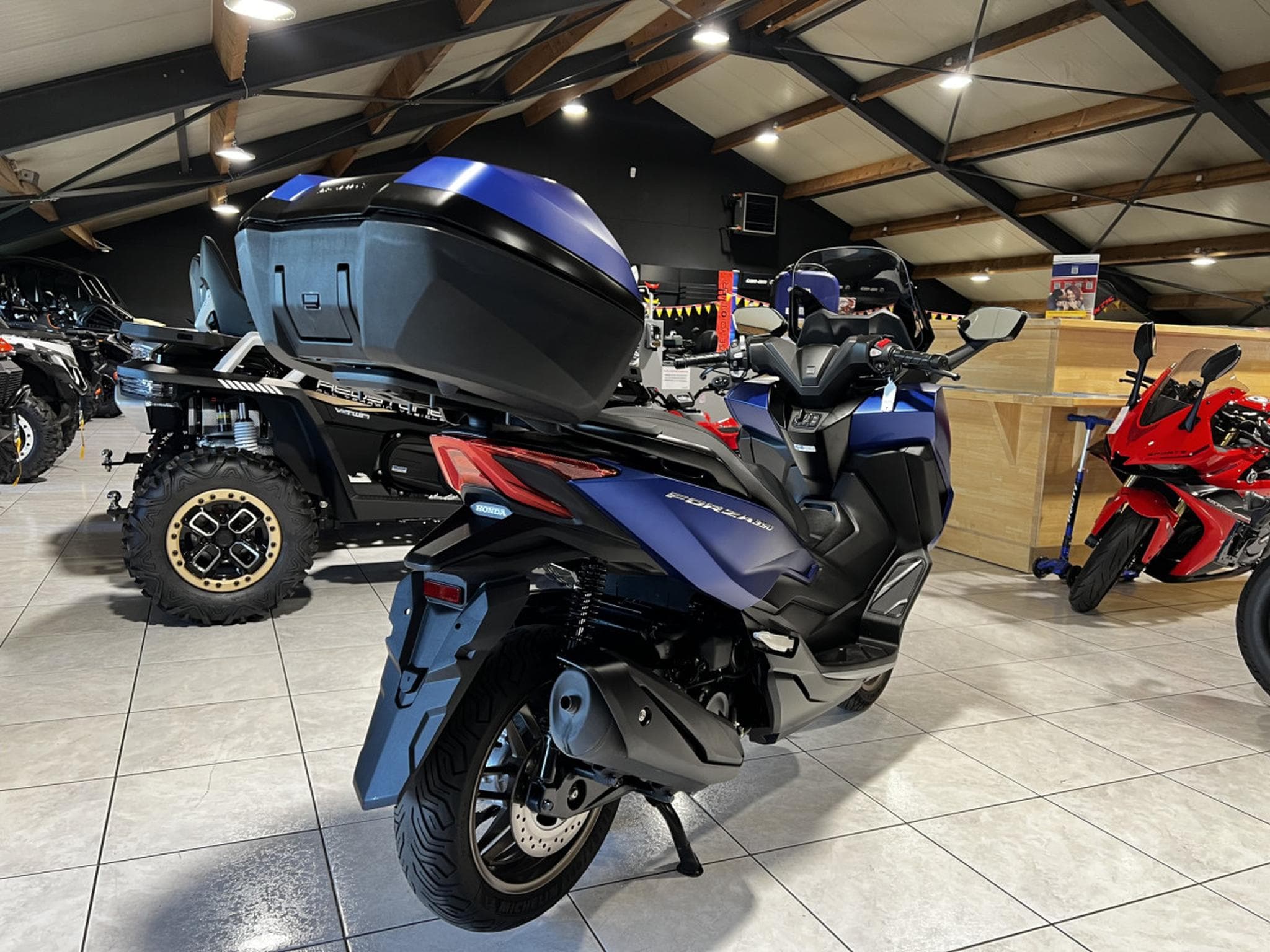 Honda Forza 350 (2023) - Foto 3