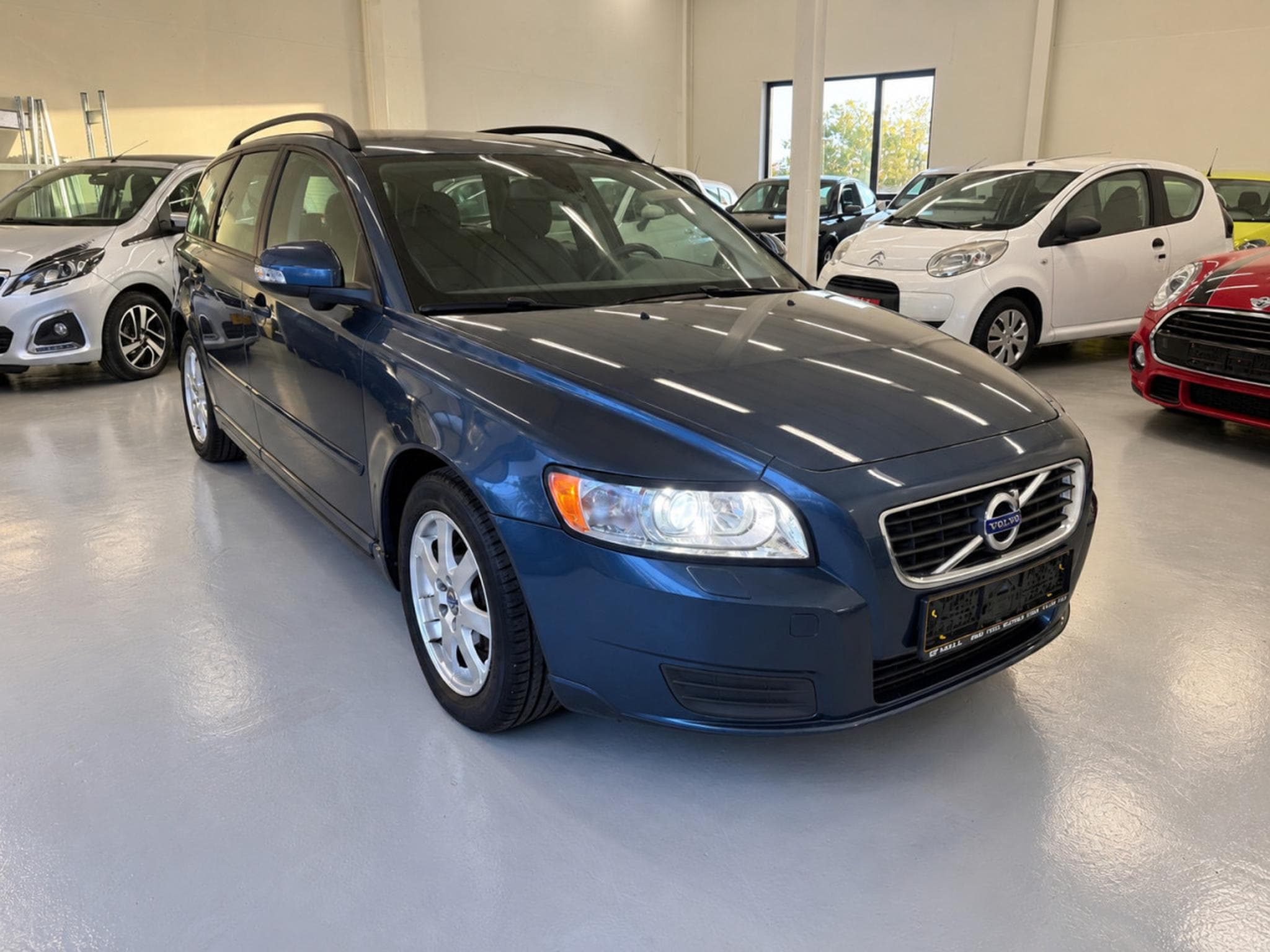 Volvo V50 1.6 d 115 DRIVe Kinetic (2011) - Photo 2
