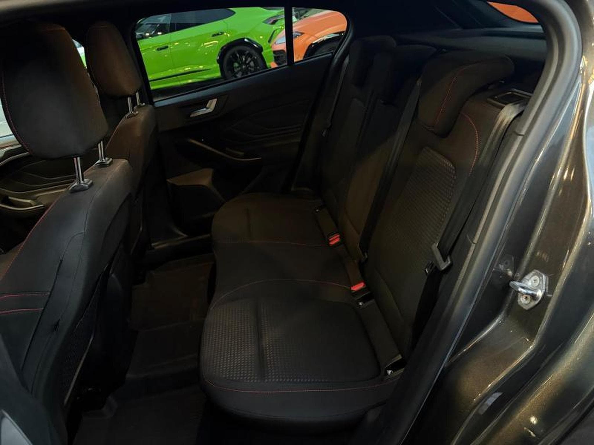 Ford Focus ST-Line X 1.5 120ch/Camera/Sièges chauffants (2022) - Photo 13