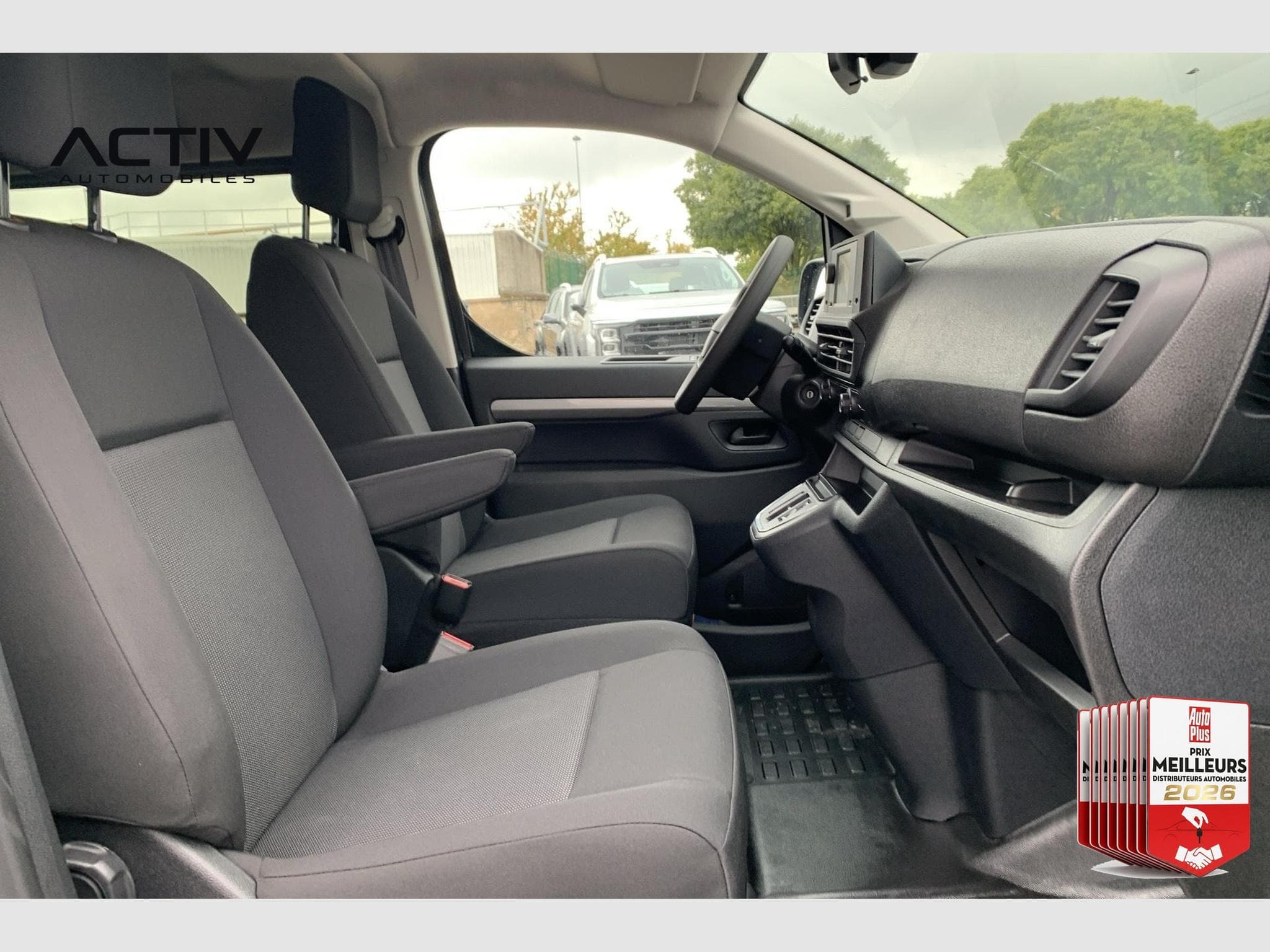 Citroën Jumpy Cabine Approfo DIESEL 180 CH M AUTOMAT (2026) - Photo 9