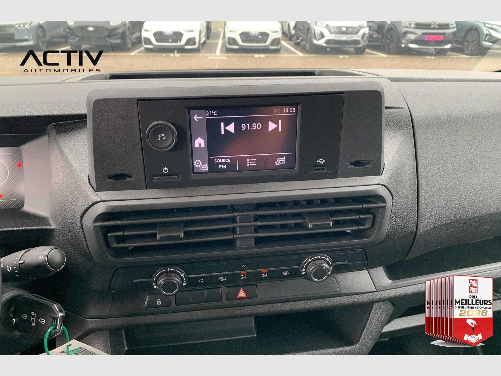 Citroën Jumpy Cabine Approfo DIESEL 180 CH M AUTOMAT (2026) - Photo 17