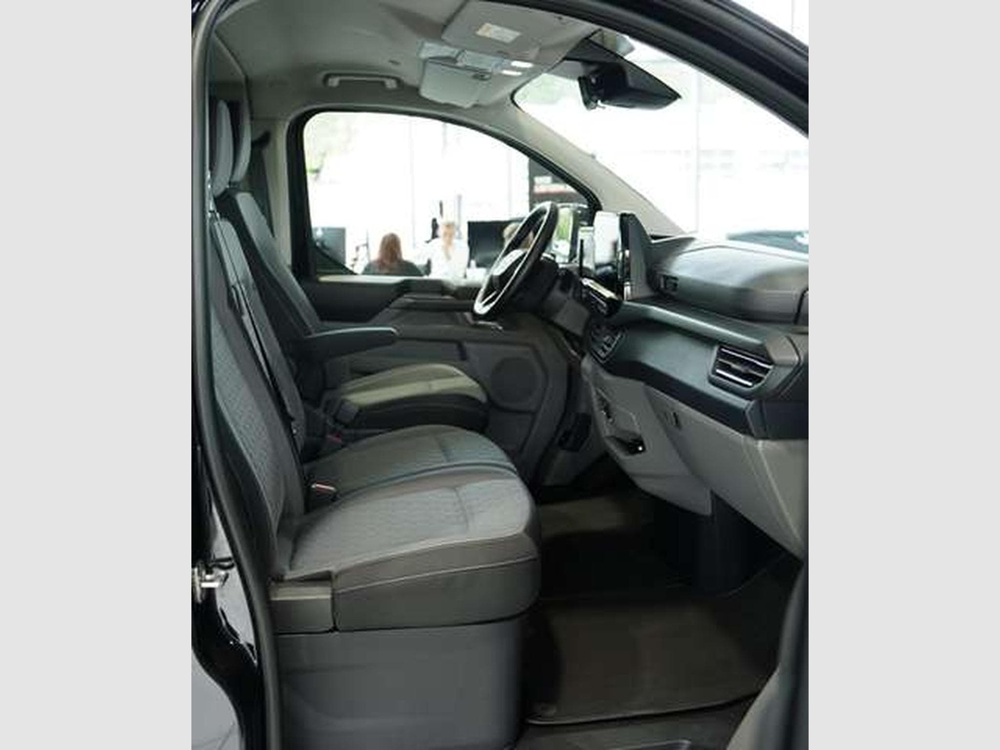 Ford Autres 320 L2 Tourneo Titanium FWD *MwSt *8-Sitz (2025) - Photo 11