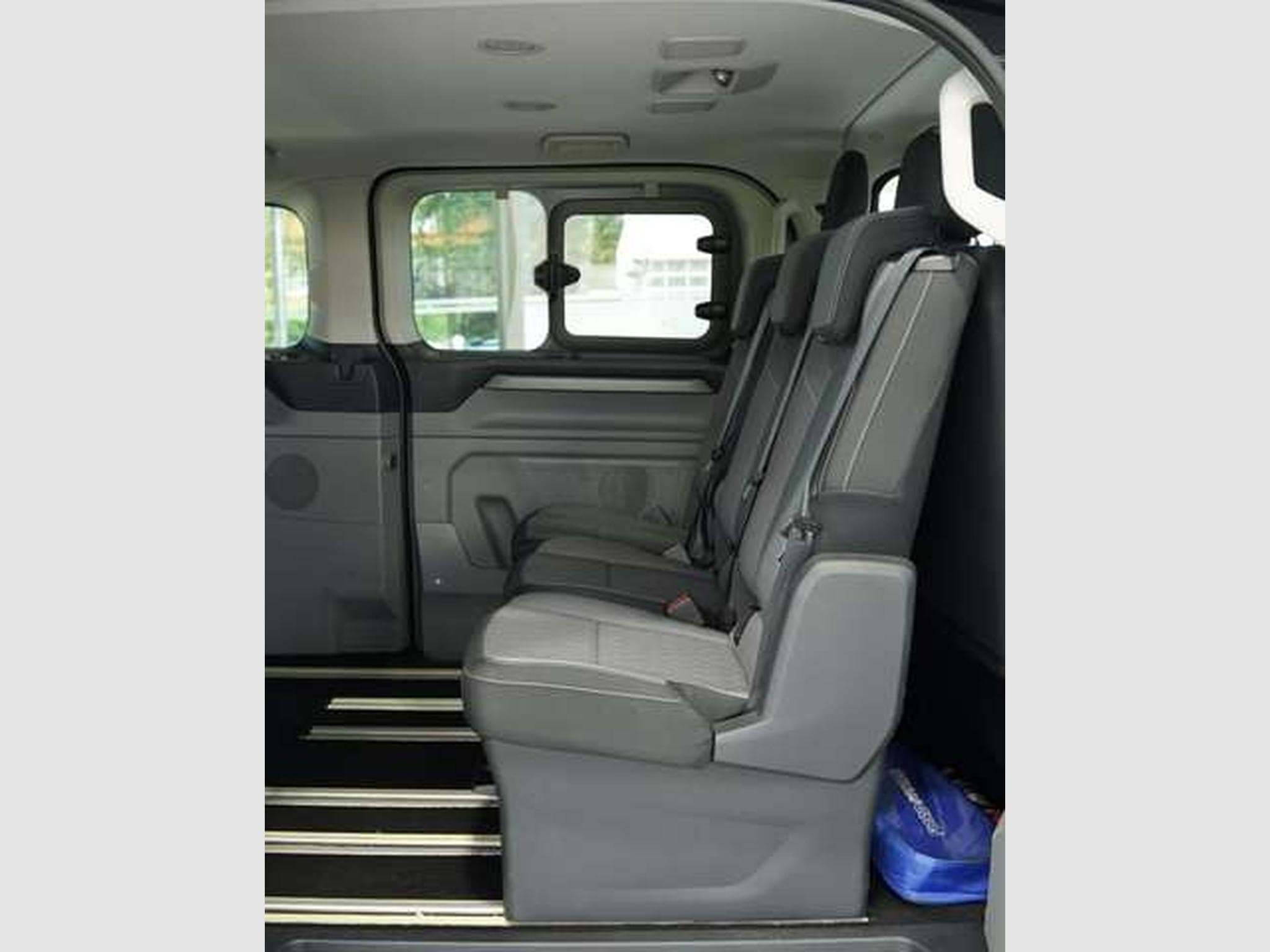 Ford Autres 320 L2 Tourneo Titanium FWD *MwSt *8-Sitz (2025) - Photo 17