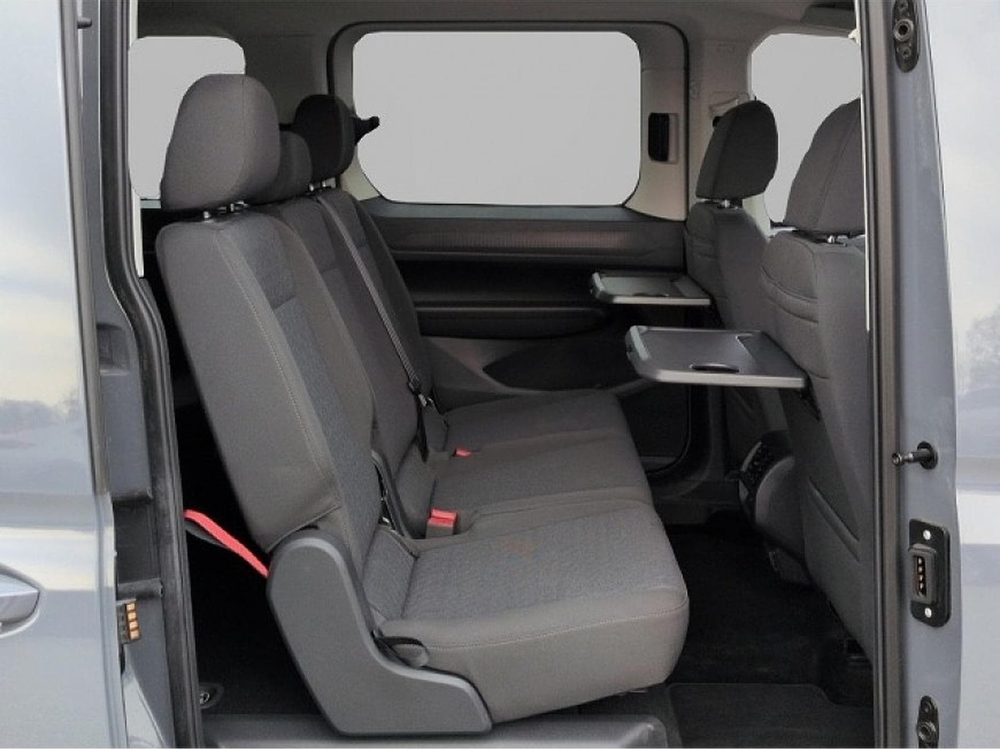 VW Caddy (2025) - Photo 7