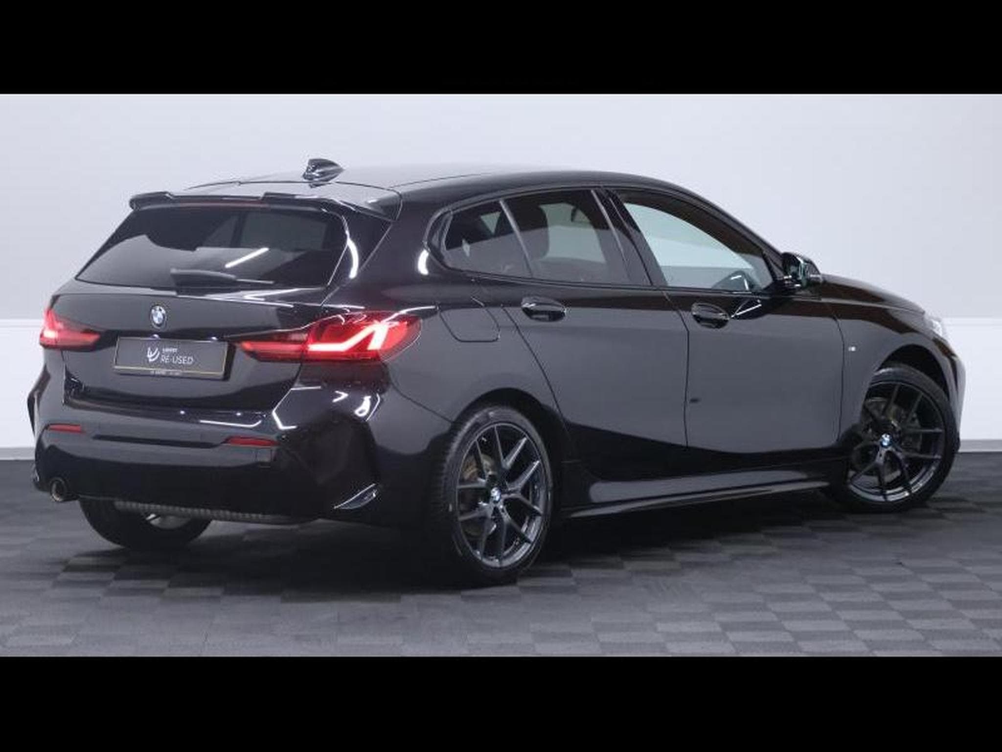 BMW 118 i 136cv M SPORT BVM (2021) - Foto 5