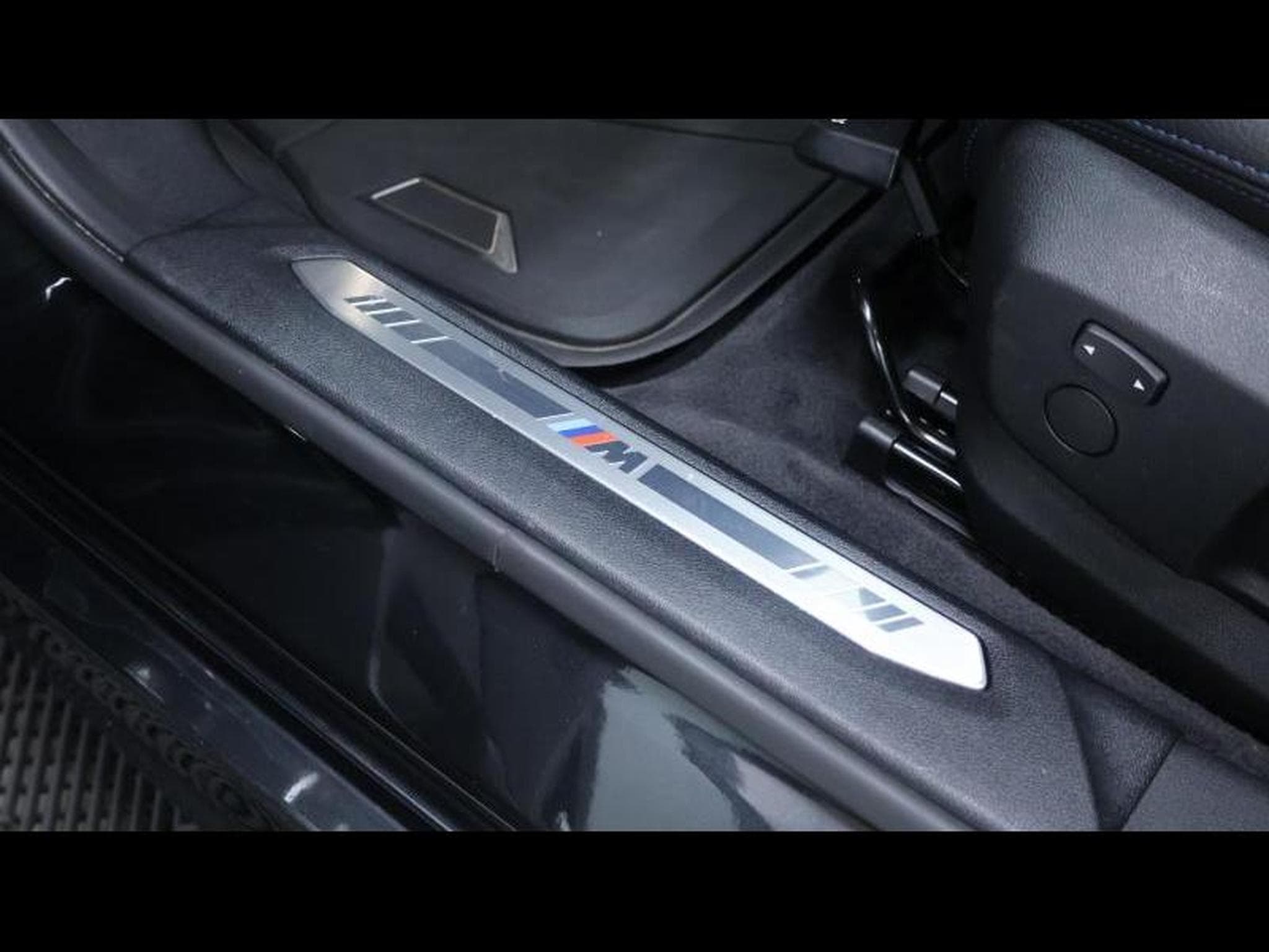 BMW 118 i 136cv M SPORT BVM (2021) - Foto 34