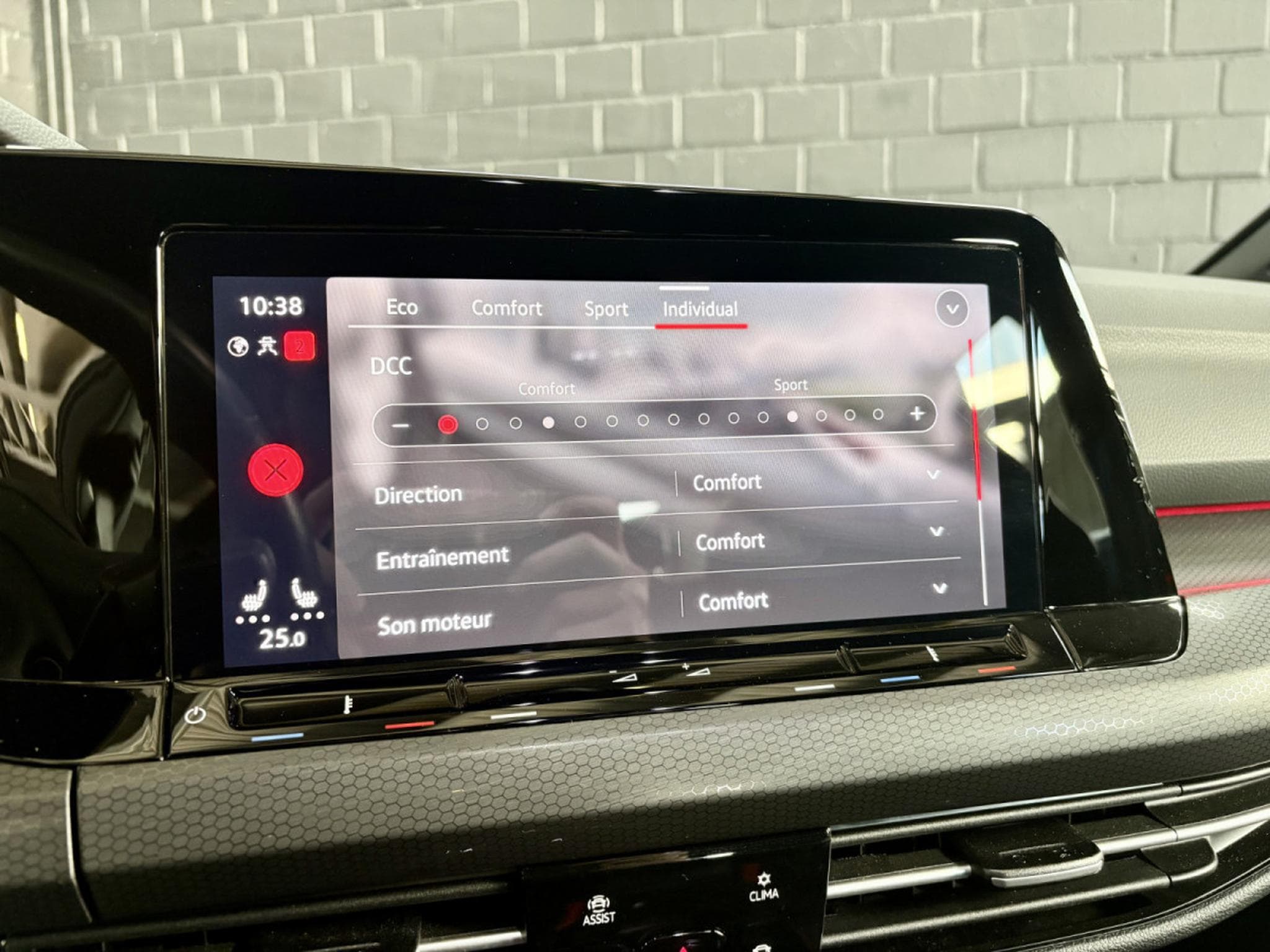 VW Golf GTI Clubsport 2.0 TSI 300 CV DSG7 *DCC *MATRIX* *CARPLAY* (2023) - Photo 14