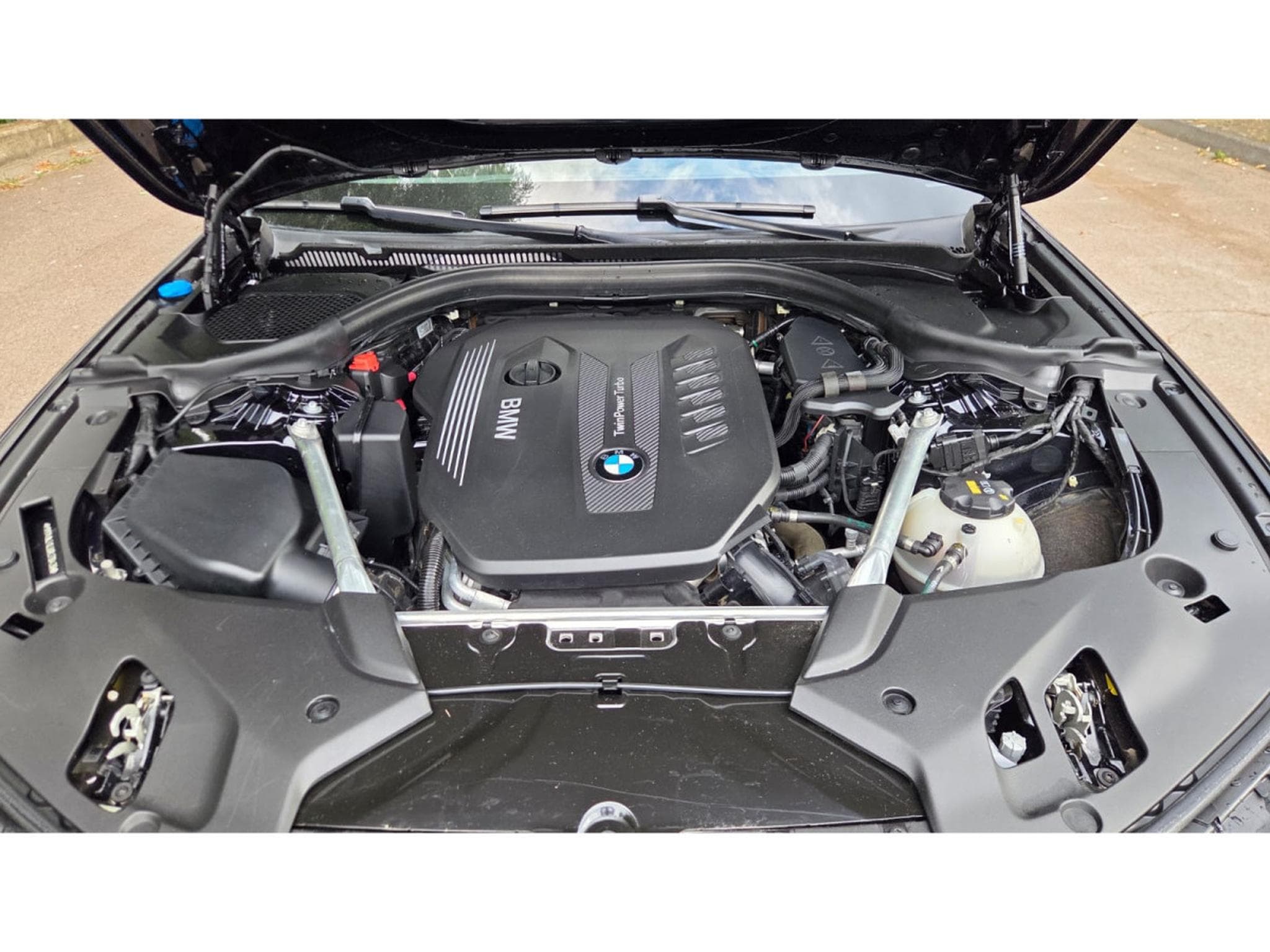 BMW 530 M-Pack (2018) - Photo 6
