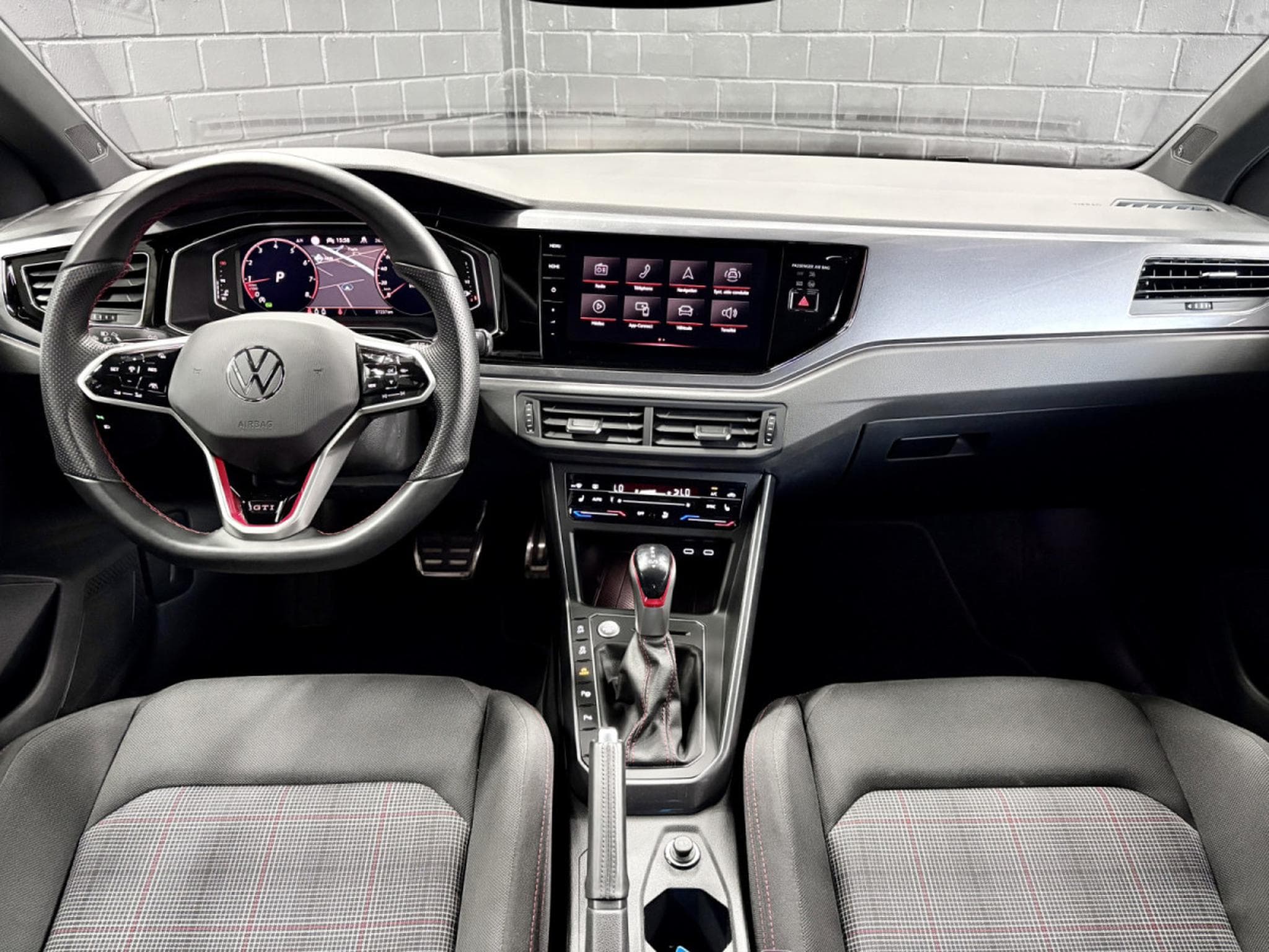 VW Polo 2.0 TSI 207 CV DSG7 *BEATS *CAM** MATRIX ** CARPLAY** (2023) - Photo 9