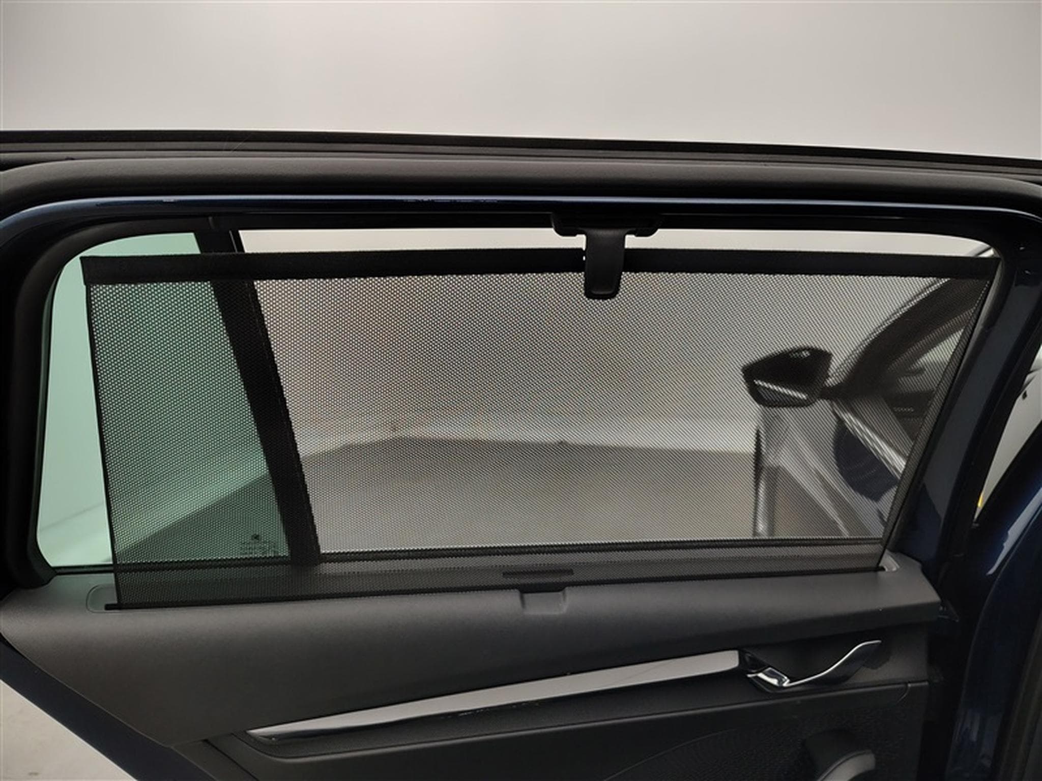 Skoda Octavia 1.4 TSI PHEV Clever+ DSG Navi / Led / Pano (2023) - Photo 19