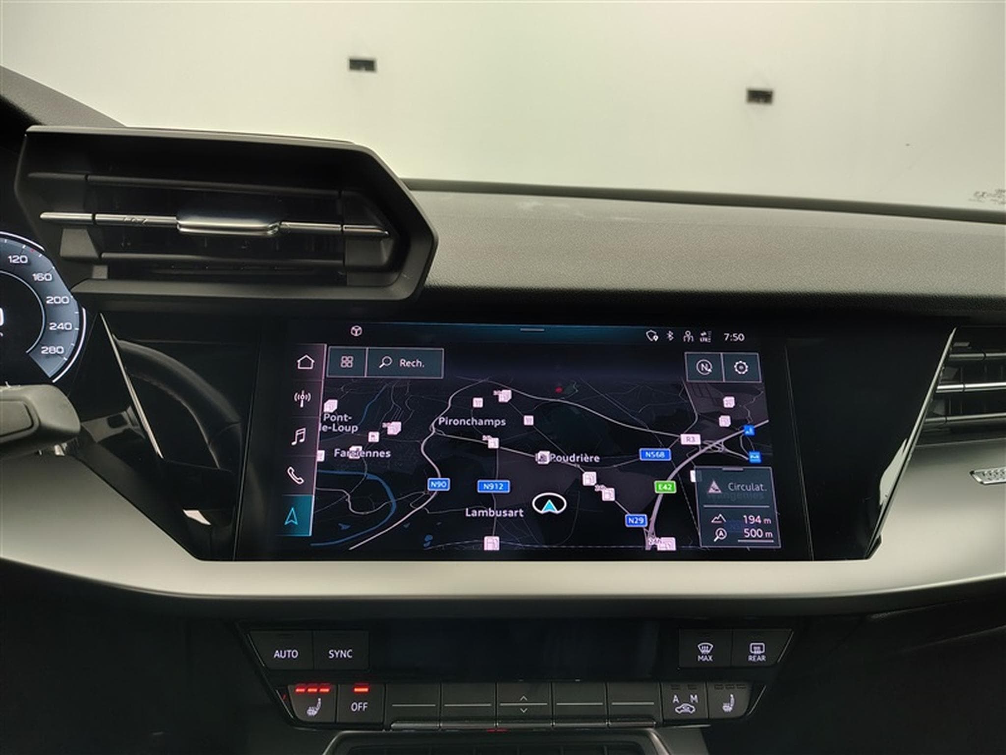 Audi A3 30 TFSI Advanced  Cuir / Navi / Led (2022) - Photo 11
