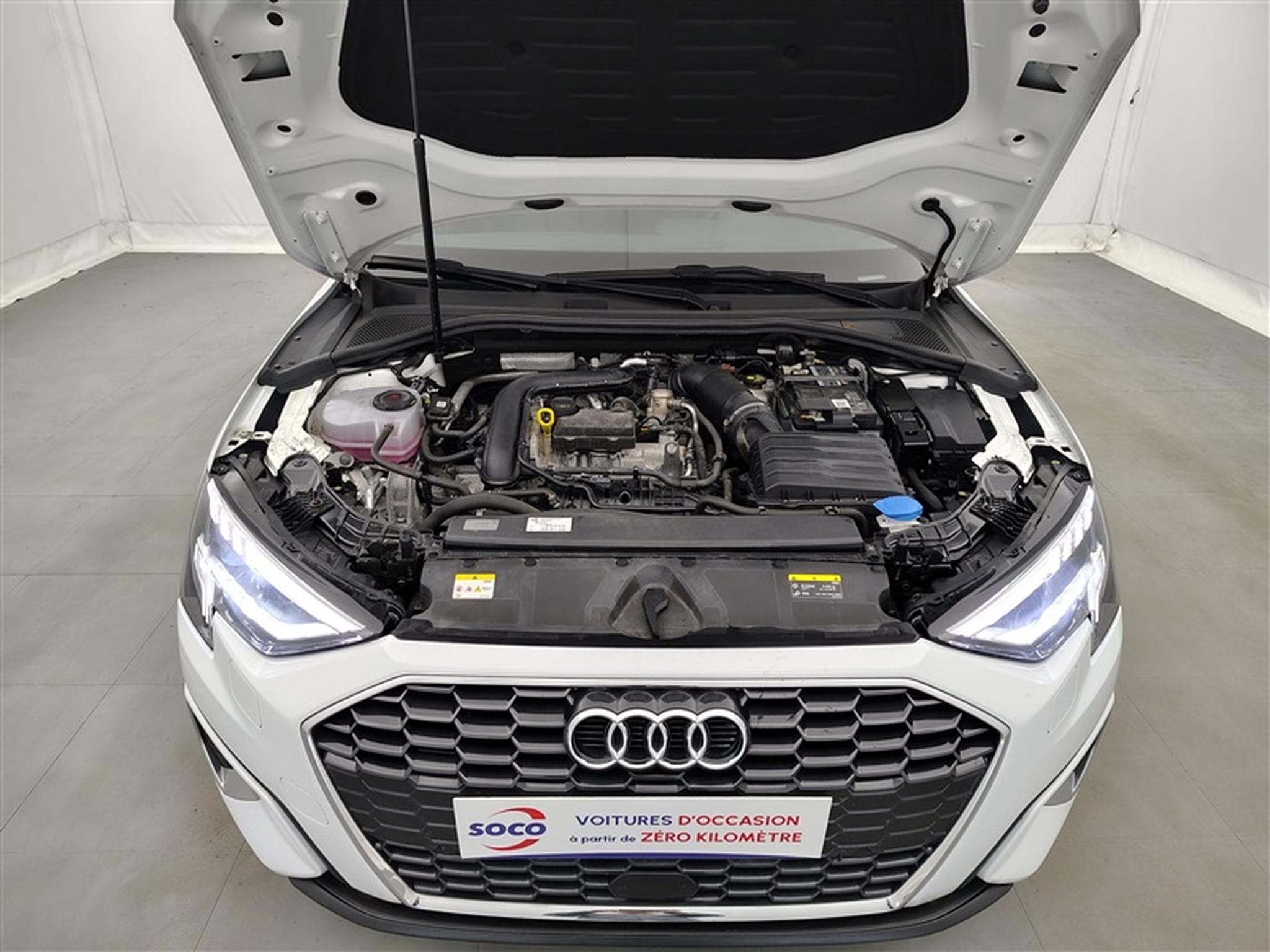 Audi A3 30 TFSI Advanced  Cuir / Navi / Led (2022) - Photo 19