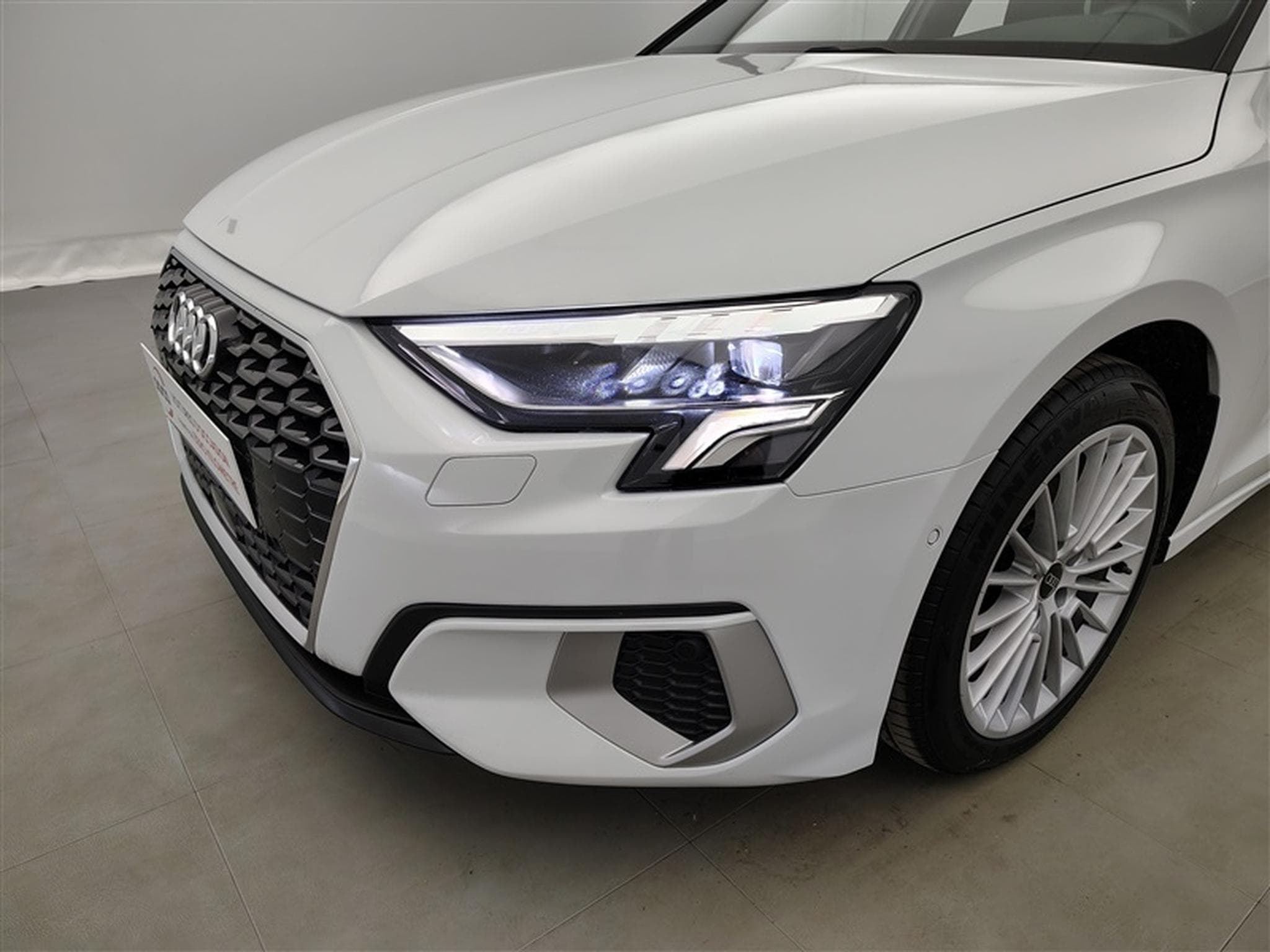 Audi A3 30 TFSI Advanced  Cuir / Navi / Led (2022) - Photo 15