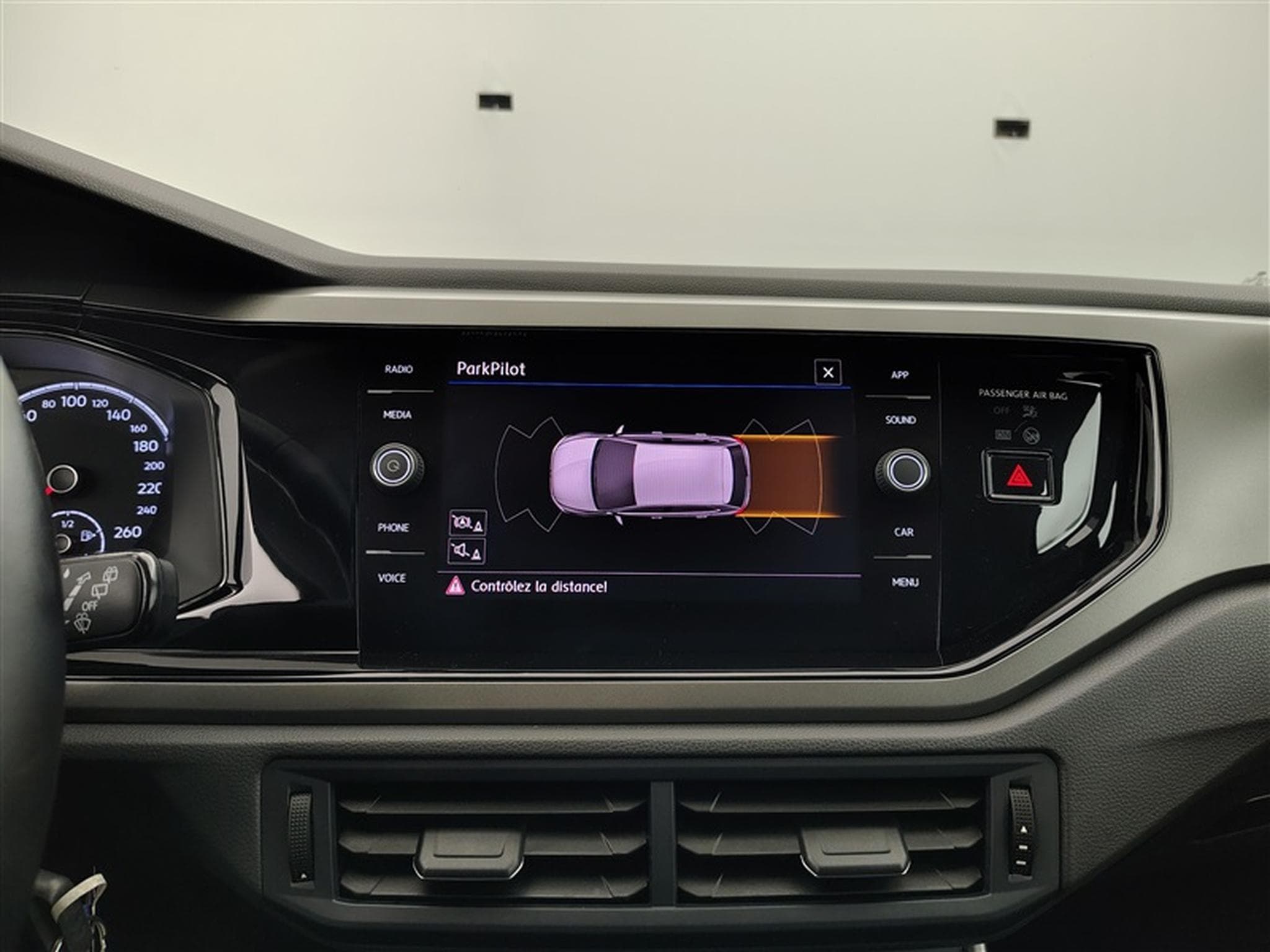VW Polo 1.0 TSi Comfortline OPF DSG (2019) - Photo 17