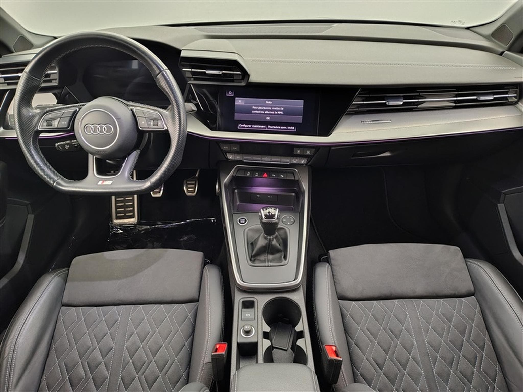 Audi A3 Sportback 30 TFSI S-Line (2022) - Photo 8