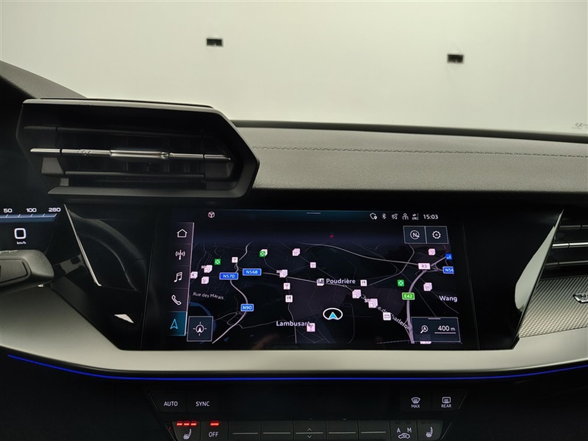 Audi A3 Sportback 30 TFSI S-Line (2022) - Photo 11