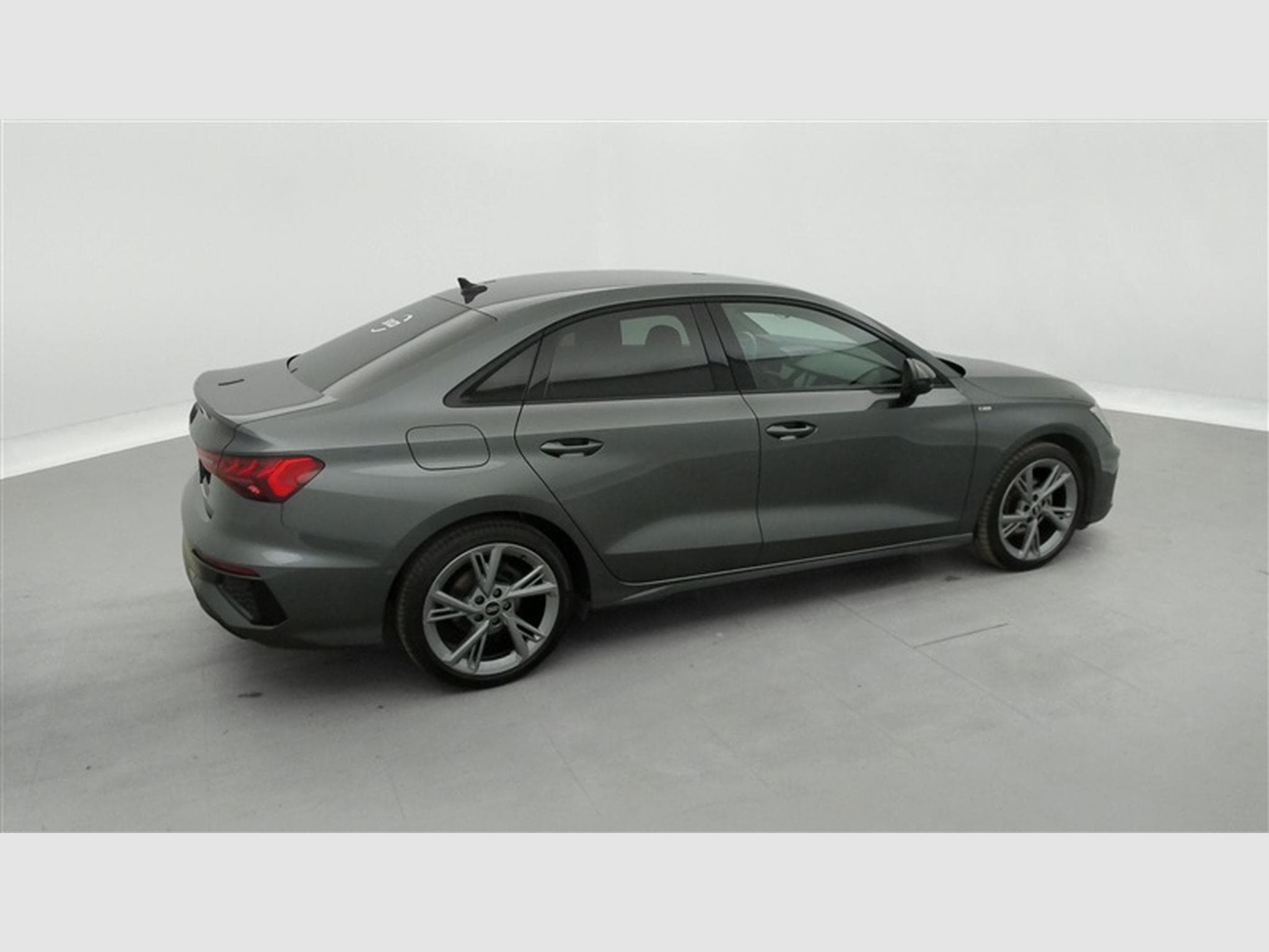 Audi A3 Sportback 30 TFSI S-Line (2022) - Photo 25