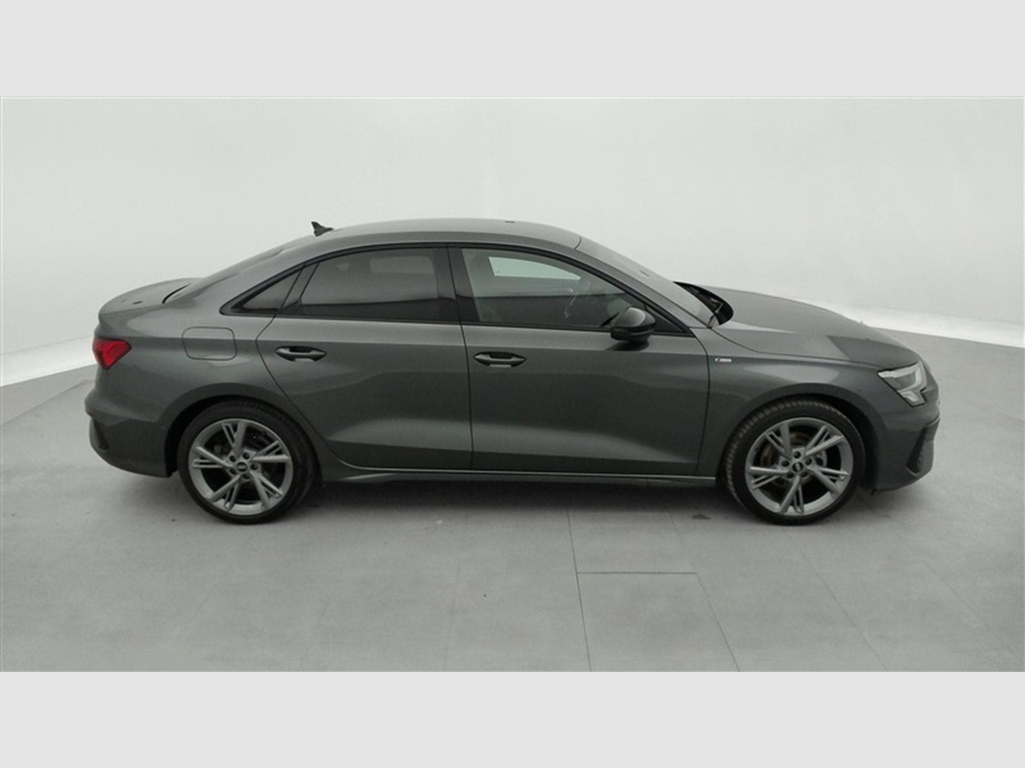 Audi A3 Sportback 30 TFSI S-Line (2022) - Photo 24