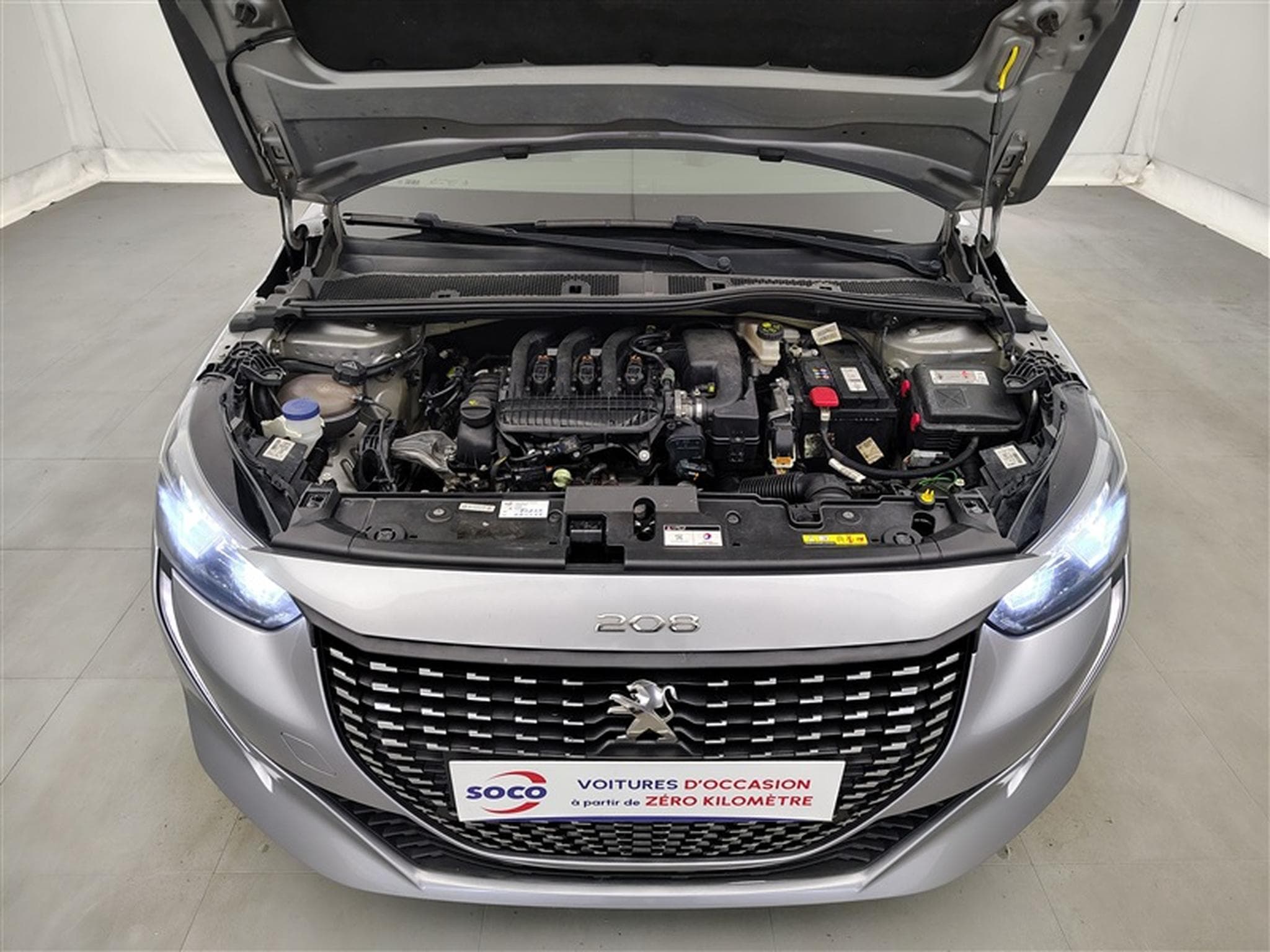 Peugeot 208 1.2i PureTech Allure Pack (2020) - Photo 18