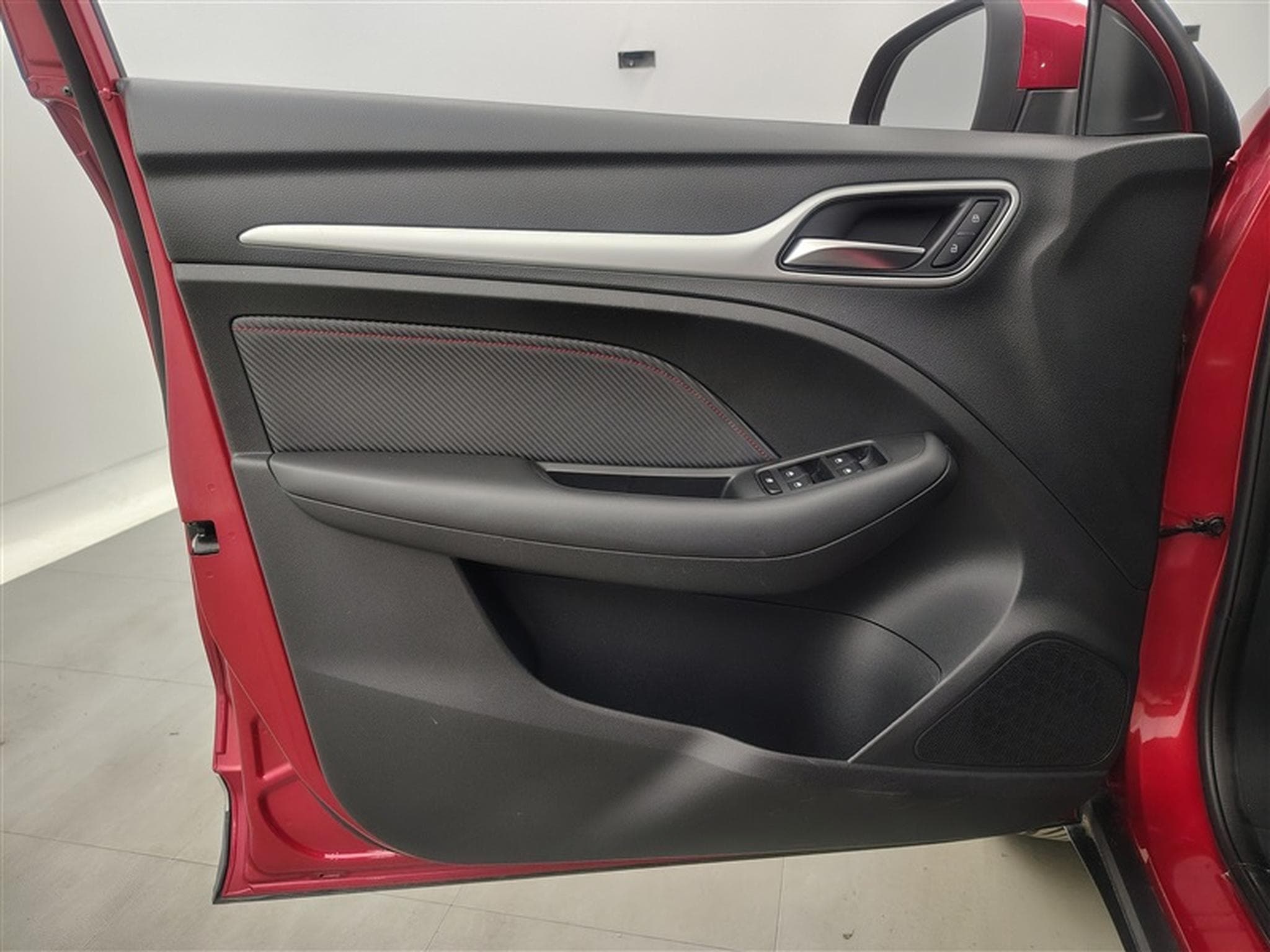 MG ZS (2022) - Photo 17