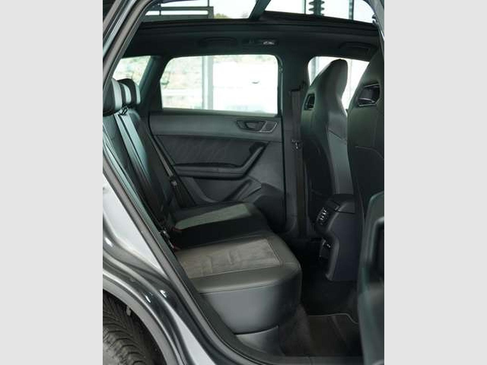 CUPRA Ateca VZ 4Drive DSG *2.H *GSD *Kamera *Schale (2024) - Photo 23